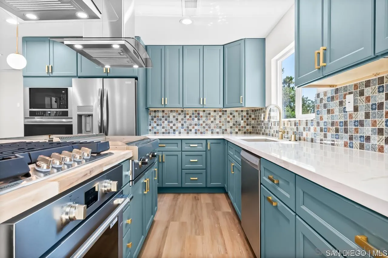 https://cdn.realtyfeed.com/cdn/127/250039924/3a87a80632b42a744a04e5df36c650f2.webp