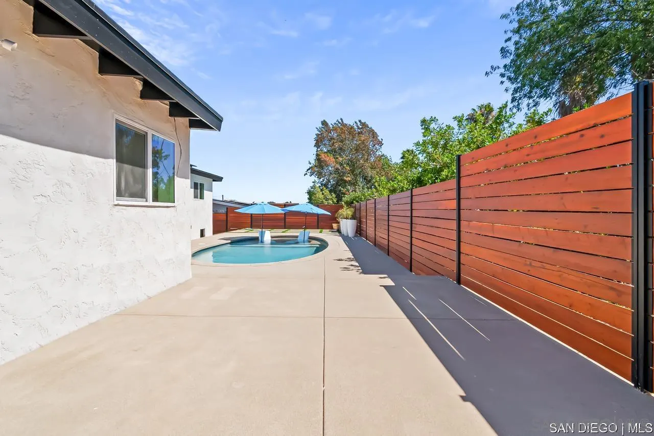 https://cdn.realtyfeed.com/cdn/127/250039924/b7b1a61ca9baf689b513c7aec09544a3.webp