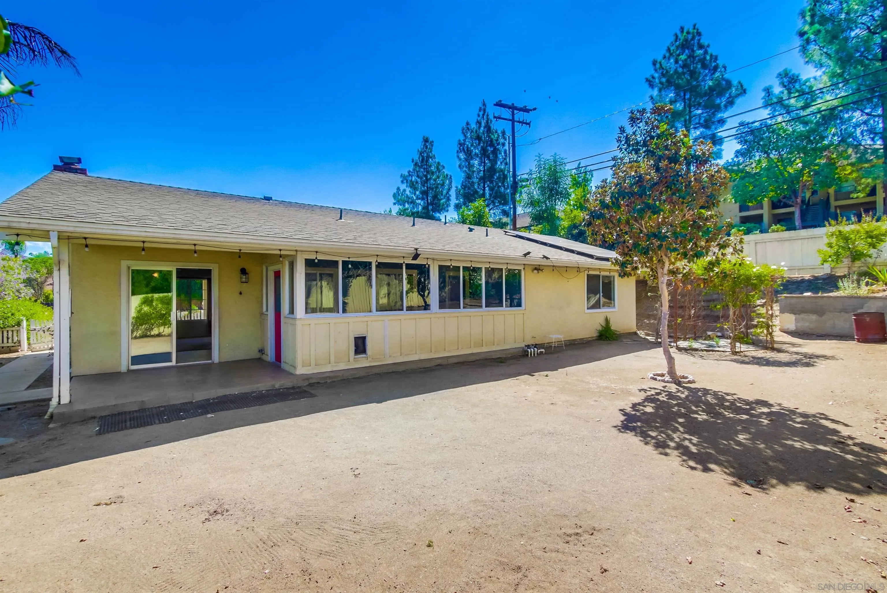 https://cdn.realtyfeed.com/cdn/127/250039930/4d1cddd6ee8dd9e2788ca927f4f9b1d0.webp
