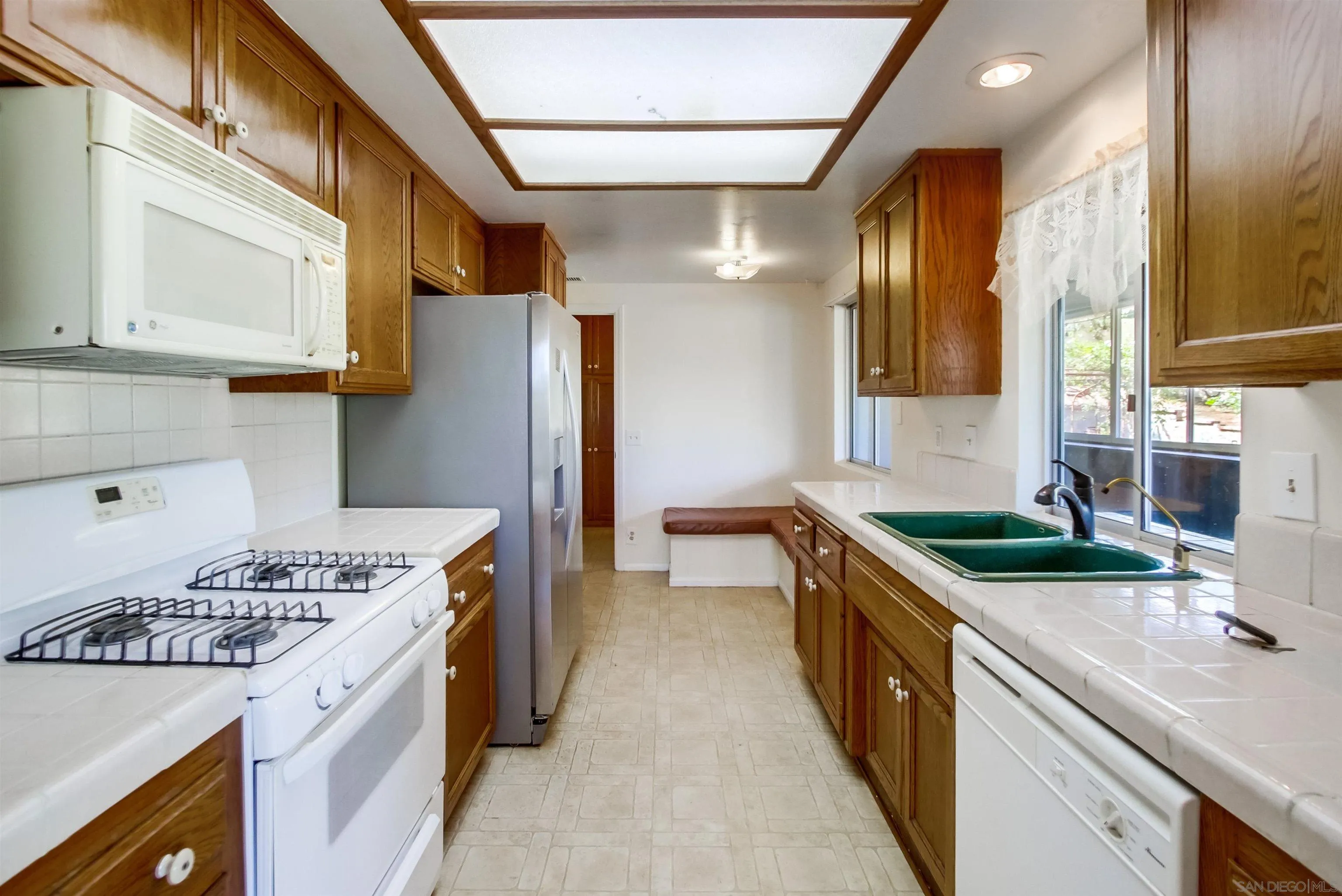 https://cdn.realtyfeed.com/cdn/127/250039930/ef10775cdd8dcd1d3c5ed8fe40f4af4e.webp
