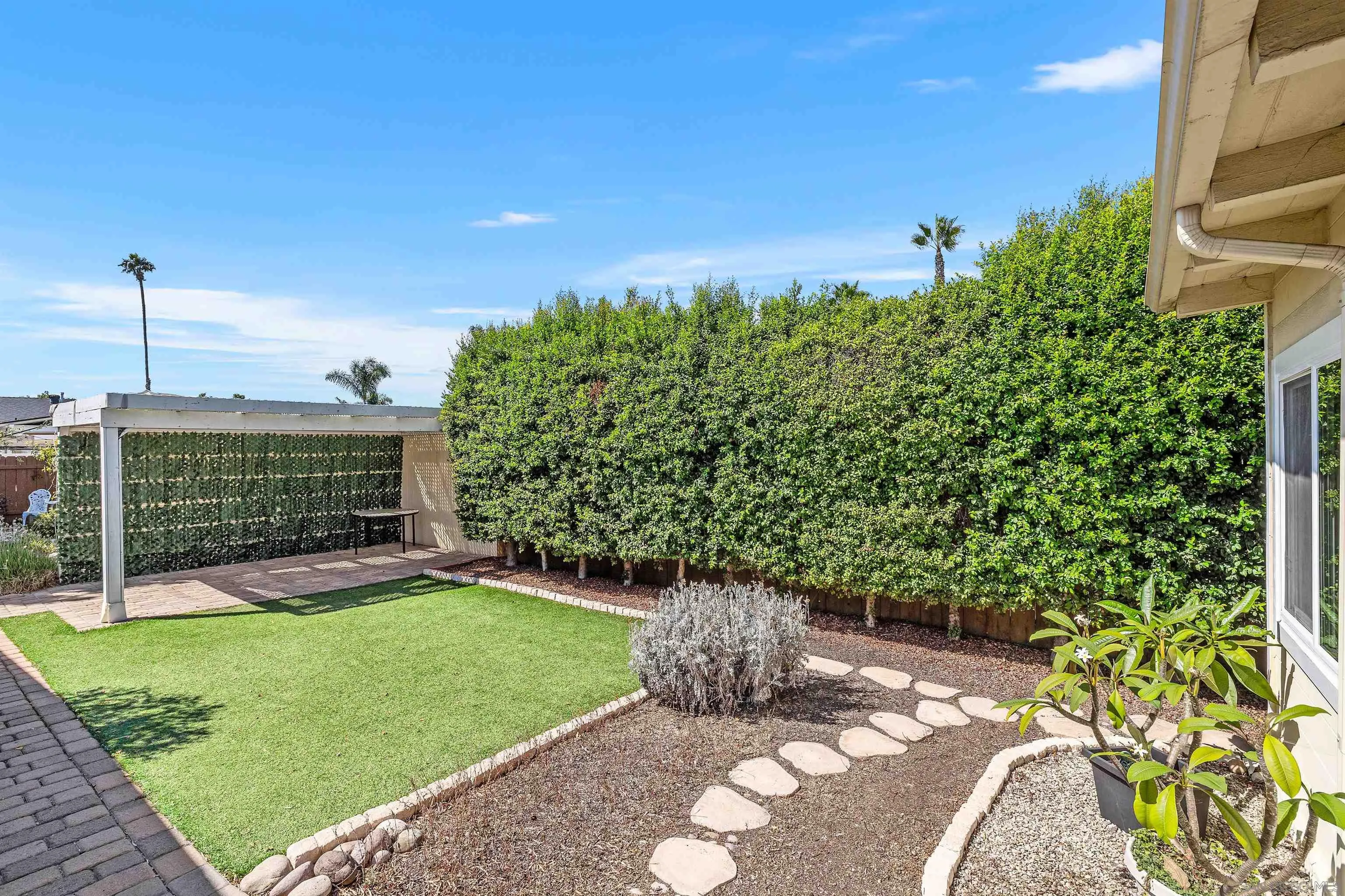 https://cdn.realtyfeed.com/cdn/127/250039931/976cc24f008c22c57a870c07f48fb7dc.webp