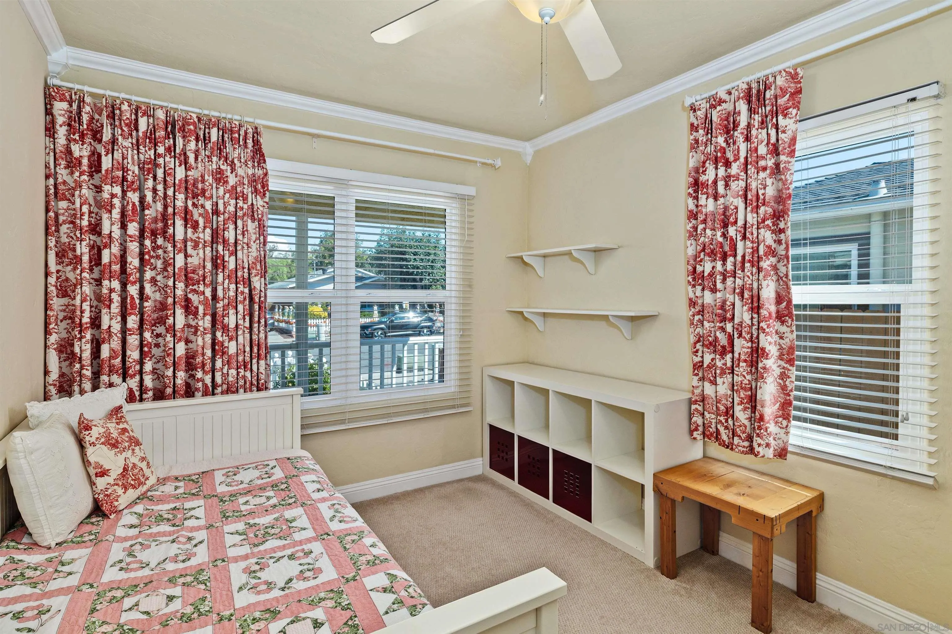 https://cdn.realtyfeed.com/cdn/127/250039931/b0b6ab41e686c865ff18a91d266cfe74.webp