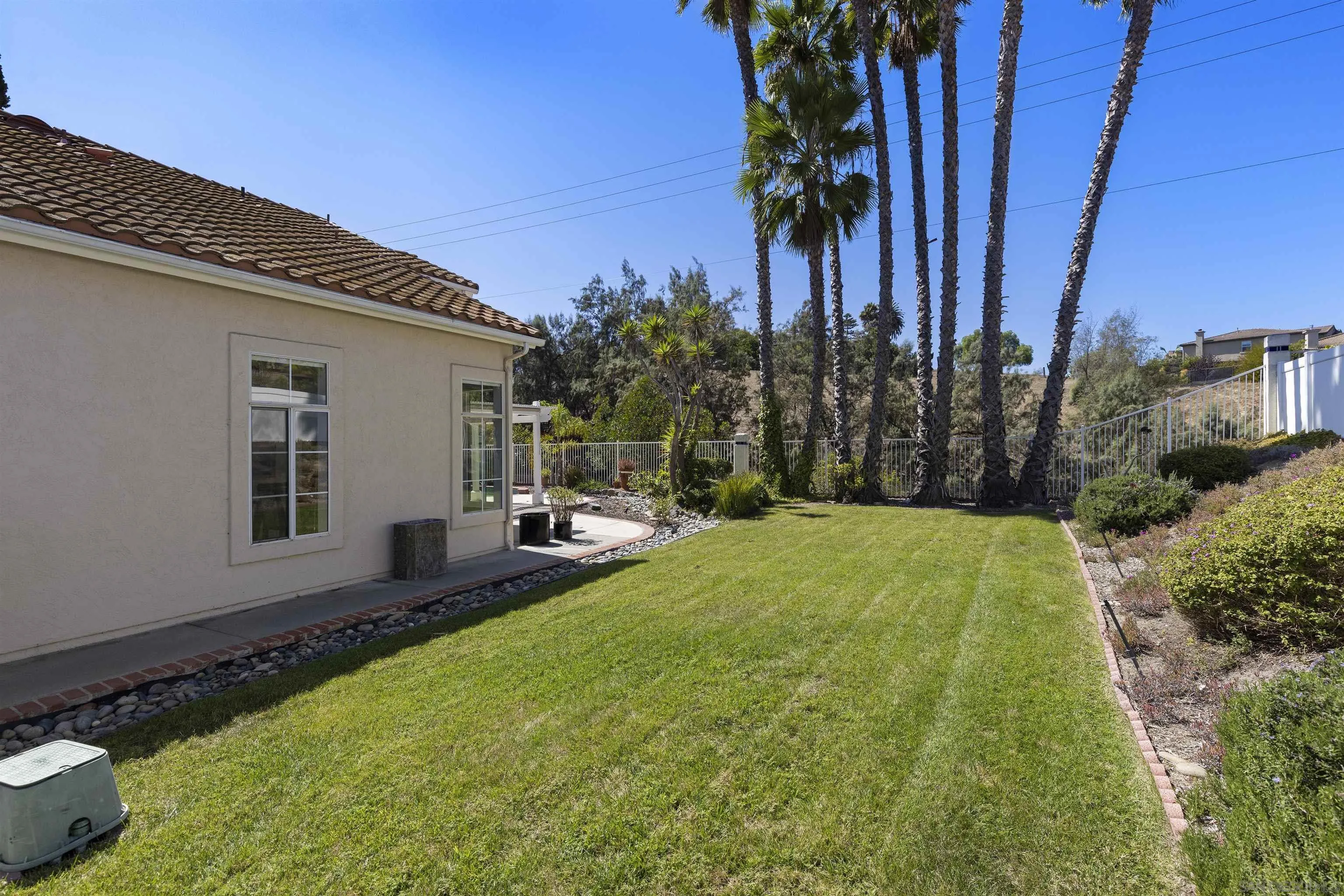 https://cdn.realtyfeed.com/cdn/127/250039934/0c9536f9d7aba0659a9eba9b9df1b452.webp
