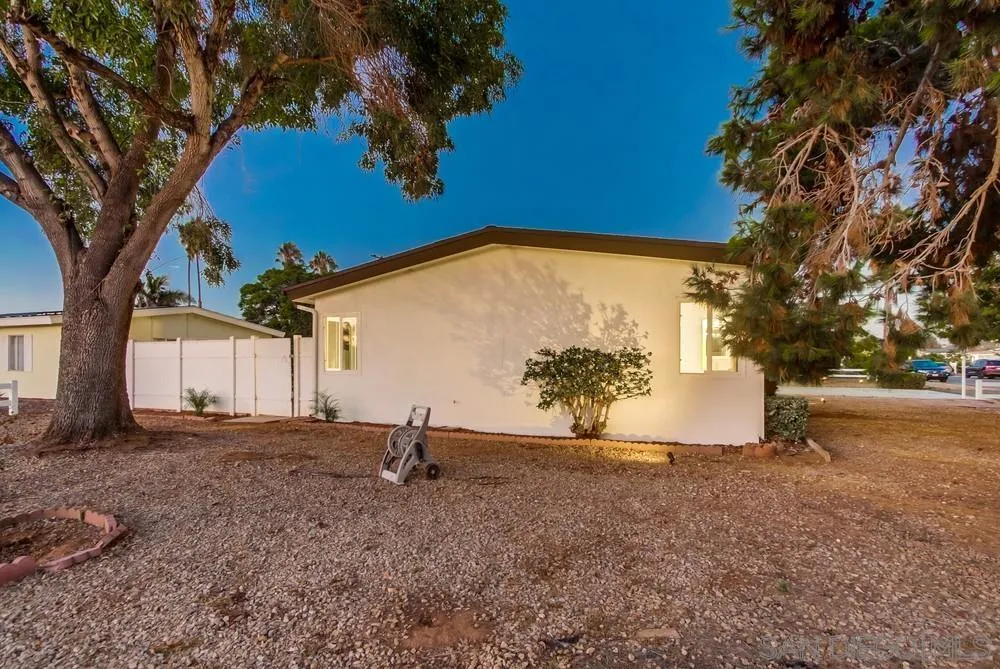 https://cdn.realtyfeed.com/cdn/127/250039942/0fc8b14eb0e6f88e4f6a8e49169b2c24.webp