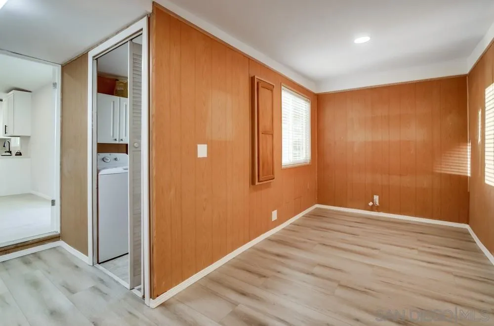 https://cdn.realtyfeed.com/cdn/127/250039942/fca2c60b69408f5001c2ae2d3ed4b7e1.webp