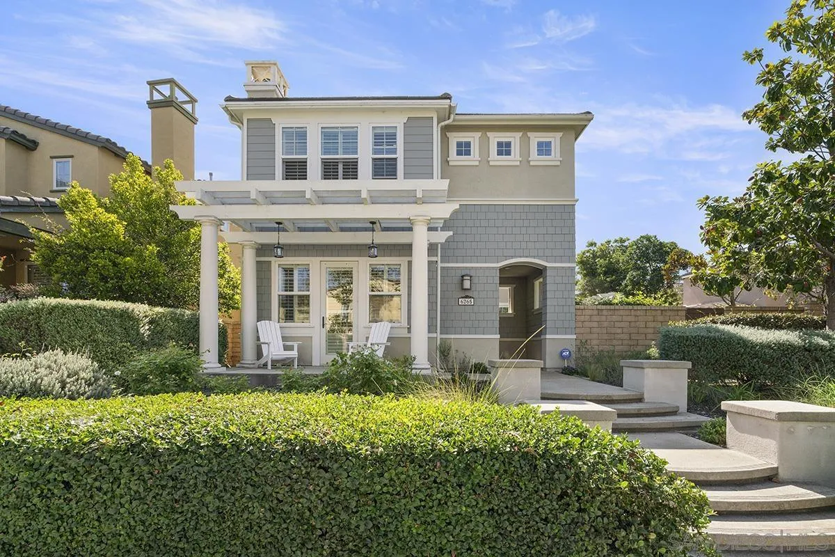 https://cdn.realtyfeed.com/cdn/127/250039943/ccacaef7b055cb155179f835a65550cc.webp