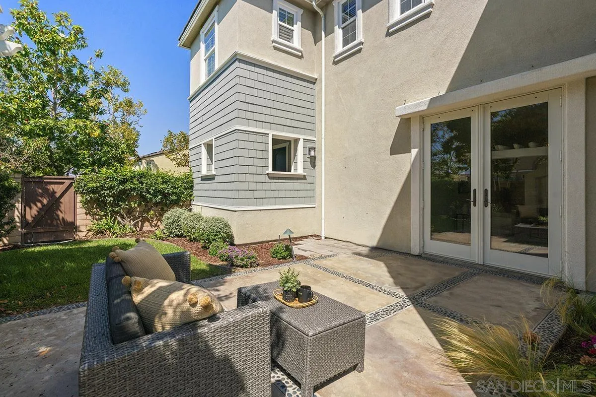 https://cdn.realtyfeed.com/cdn/127/250039943/d0443802275343749664434b4006f6e4.webp