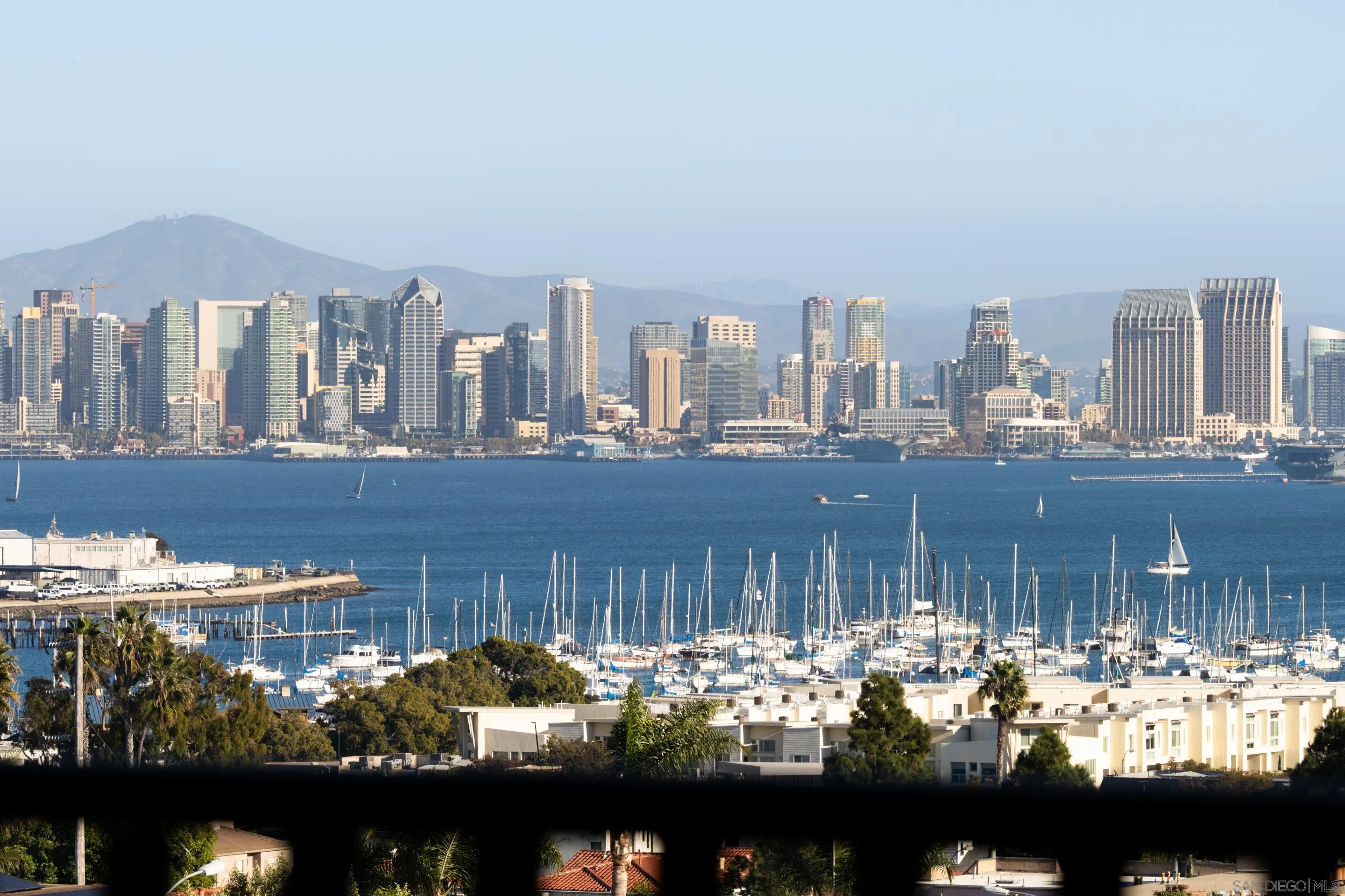 https://cdn.realtyfeed.com/cdn/127/250039945/441ec5f2a7cbd178f0b3d2d719295a9f.webp