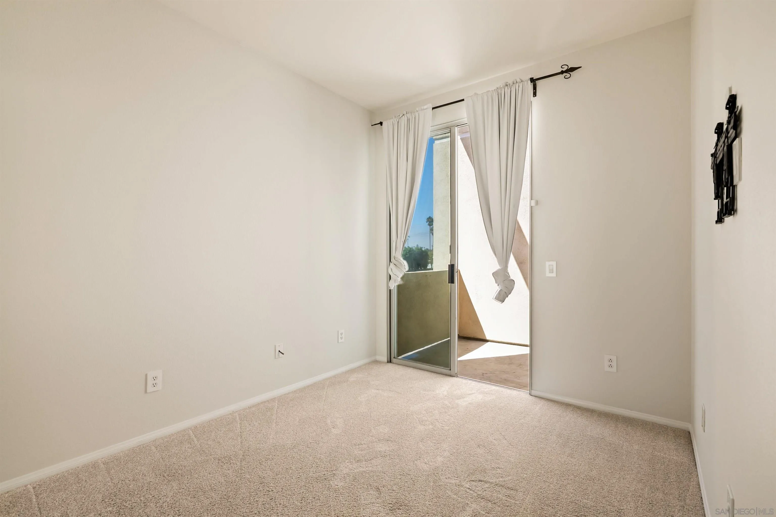 Photo #27: 250039949 Listing: Photo #27