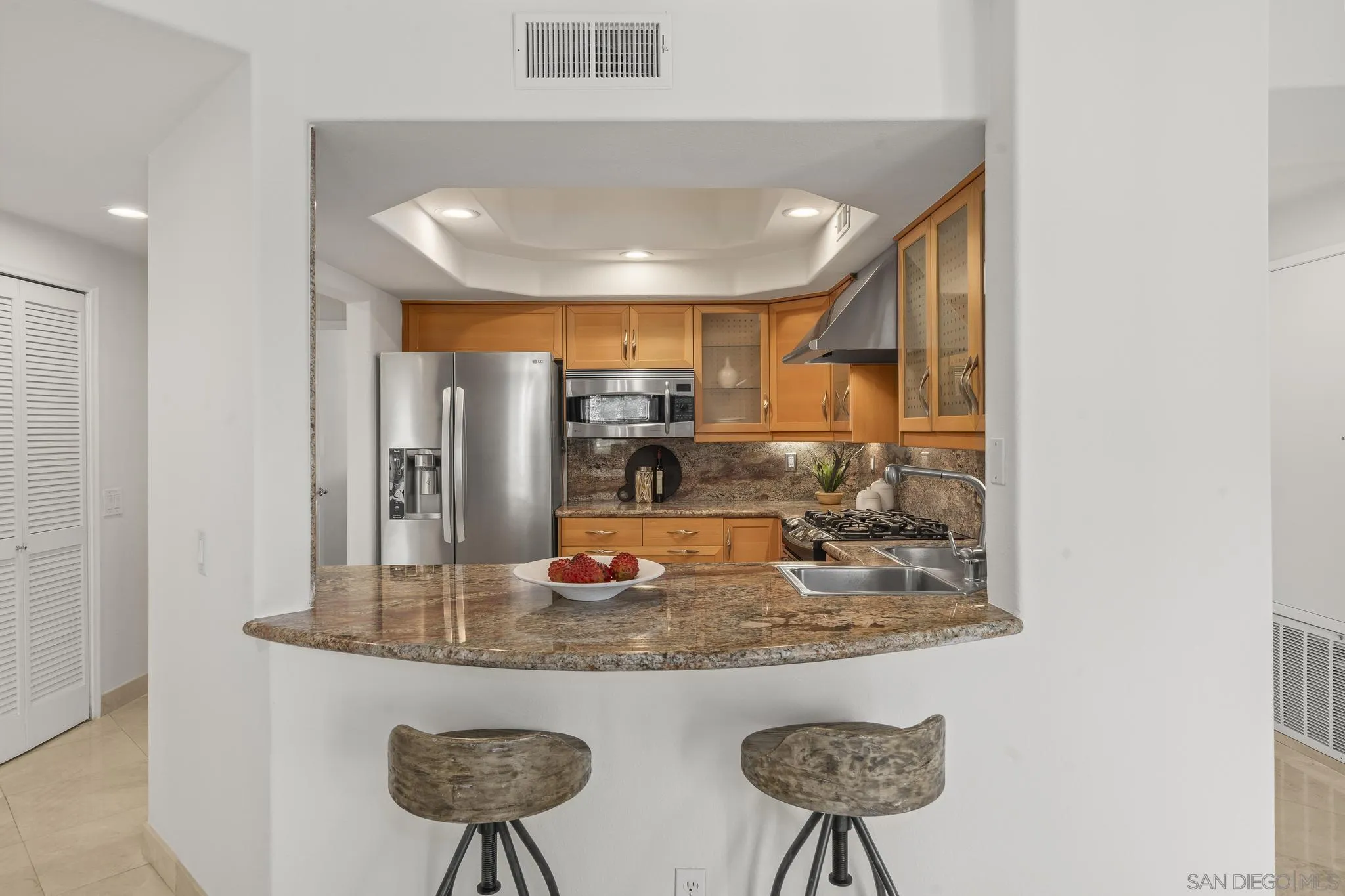 https://cdn.realtyfeed.com/cdn/127/250039961/ce86ca87d06a3507225b748c83969159.webp