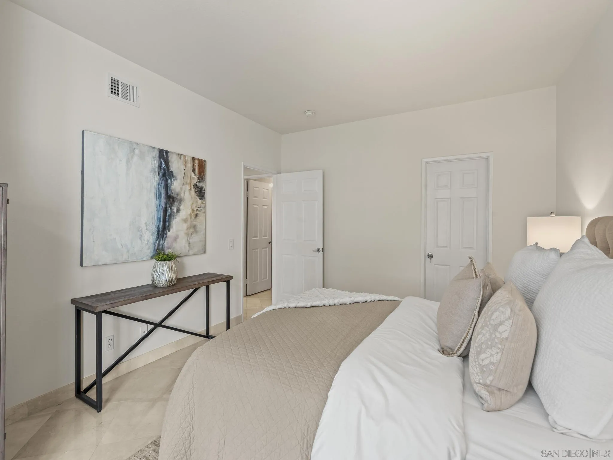 Photo #25: 250039961 Listing: Photo #25