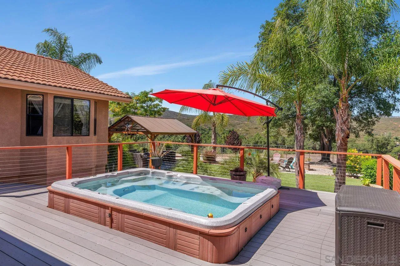https://cdn.realtyfeed.com/cdn/127/250039966/7290ecf04c844b8abbe5c01aebd54451.webp