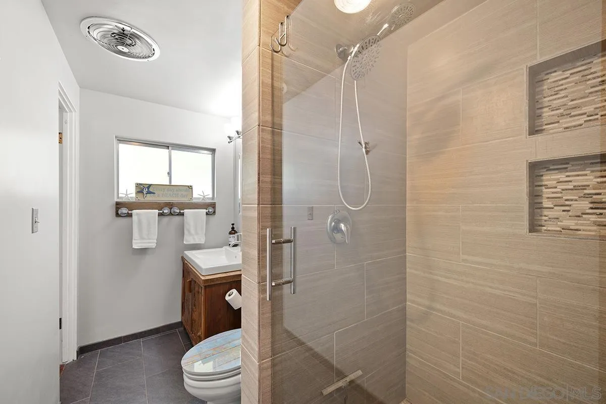 https://cdn.realtyfeed.com/cdn/127/250039980/32b69bc9c4cd0583dd7ca2e74cd62166.webp