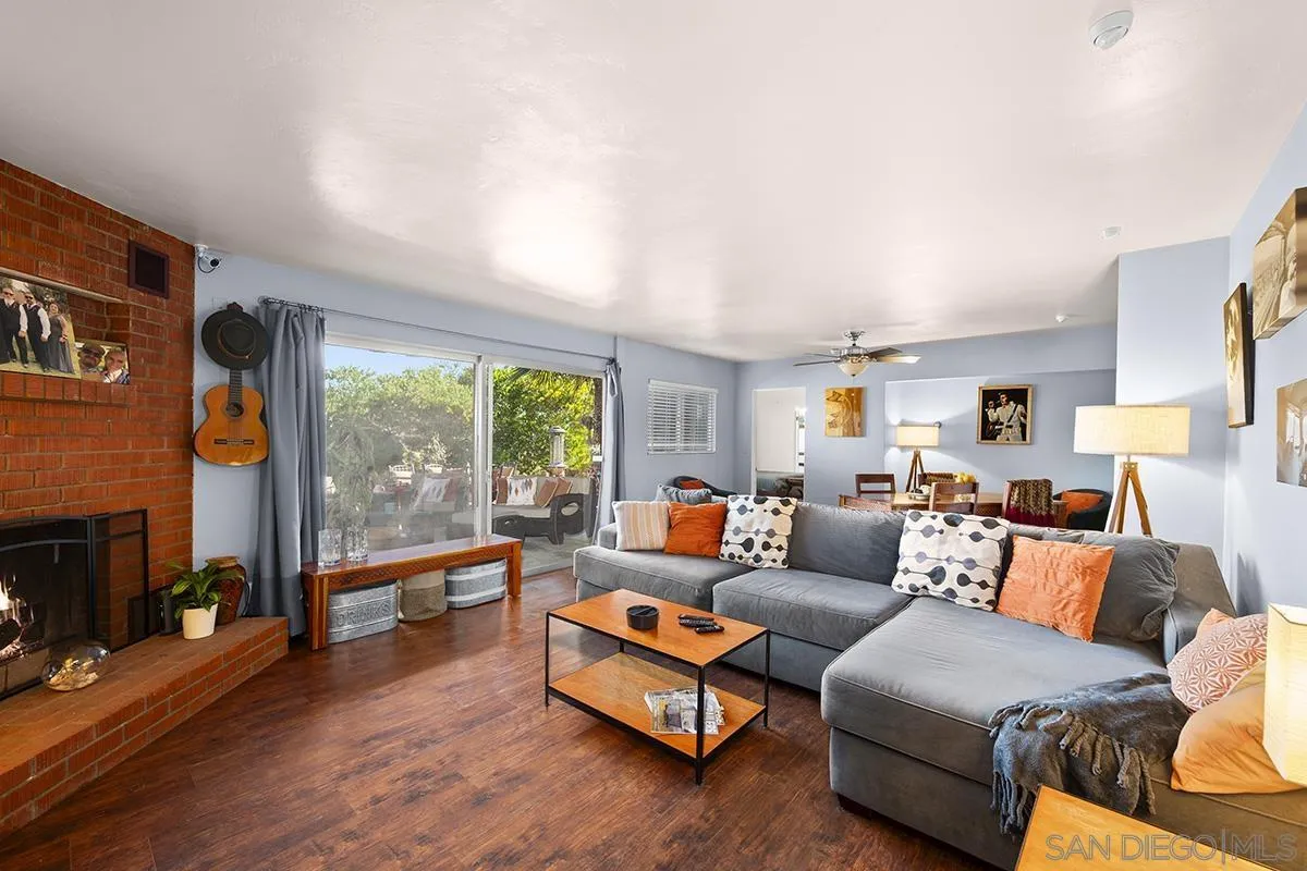 https://cdn.realtyfeed.com/cdn/127/250039980/9ac7d4e54bf85401c1e04acf38a3ad14.webp