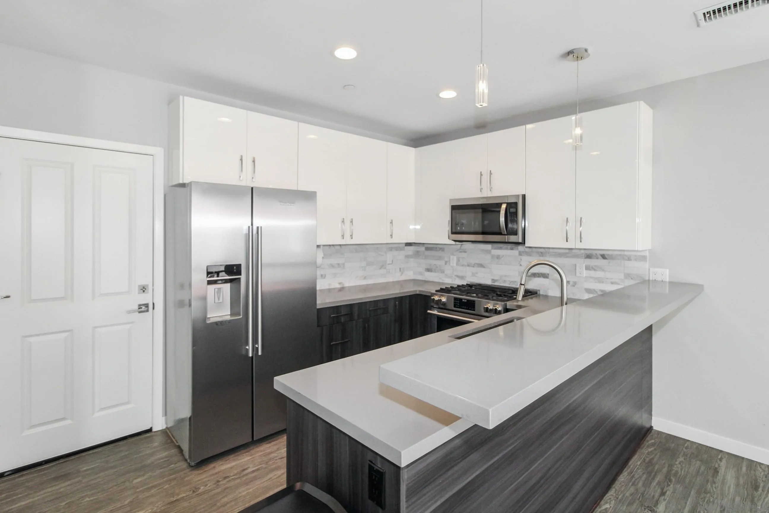 https://cdn.realtyfeed.com/cdn/127/250039981/b9efee74e6bcdb0067938ec3a7b6e0dc.webp