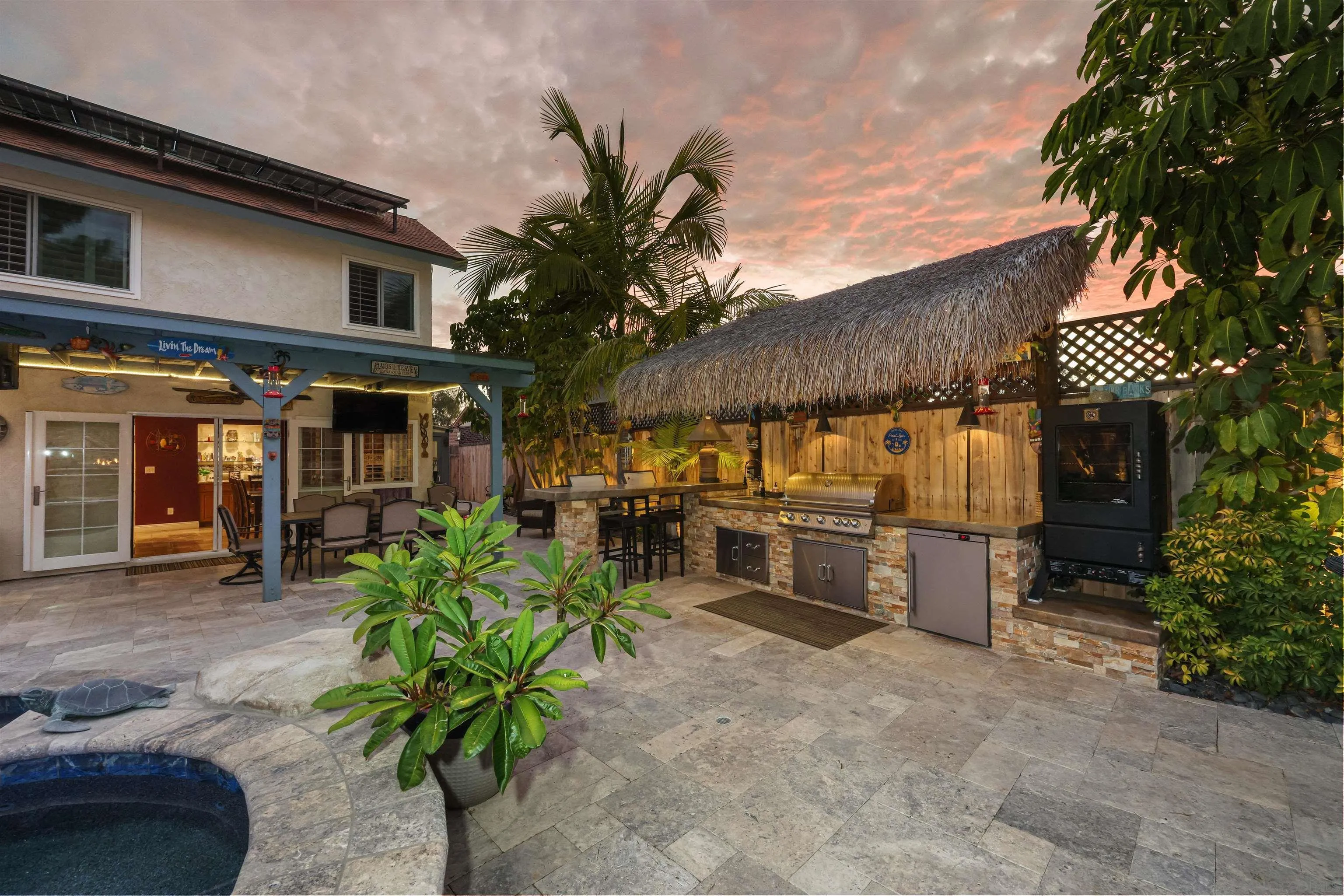 https://cdn.realtyfeed.com/cdn/127/250039986/0a1e1bcb0d694d767e47102f821a6923.webp