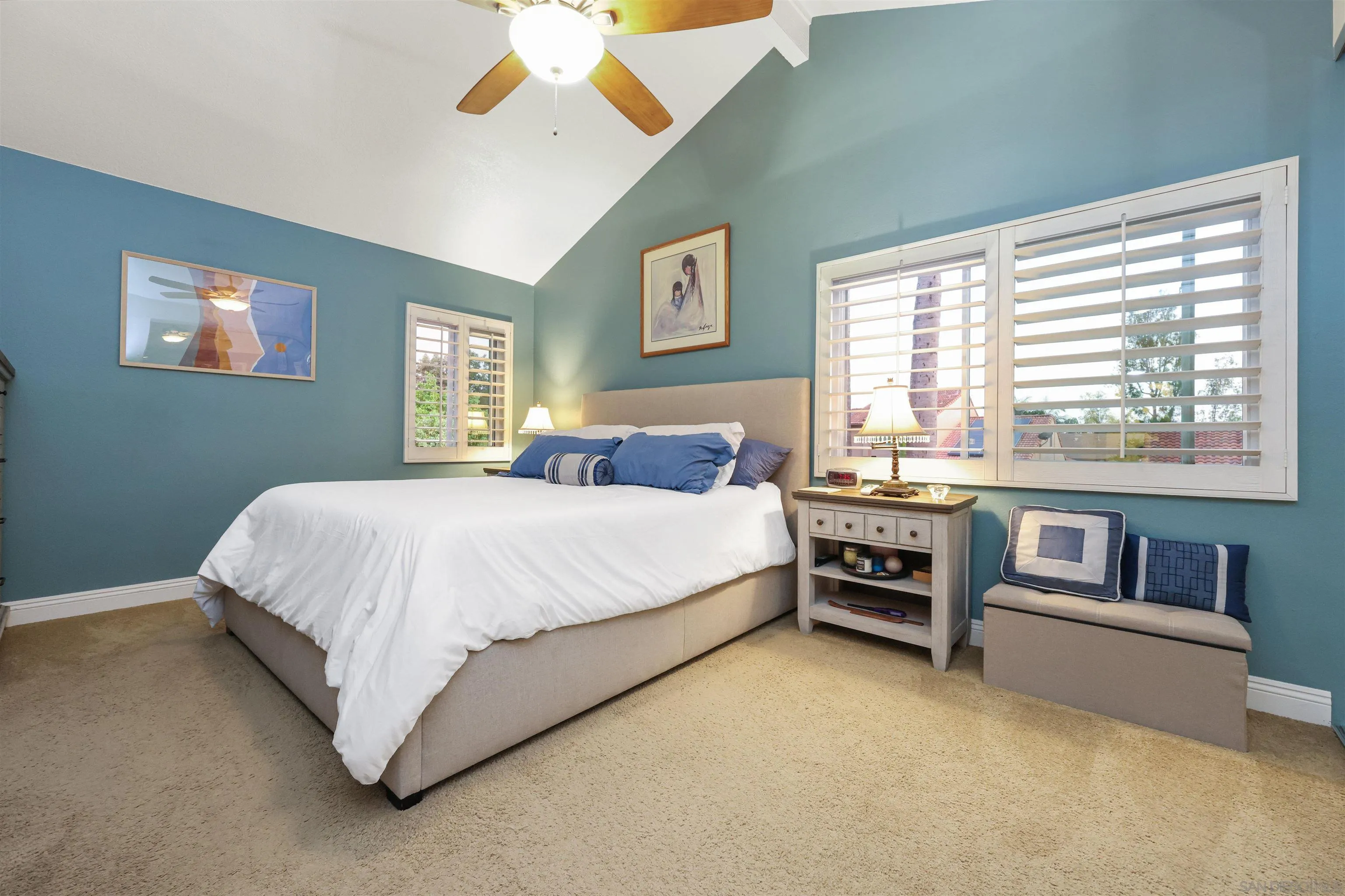 https://cdn.realtyfeed.com/cdn/127/250039986/941e05254f862800b843f2b763efe1a5.webp
