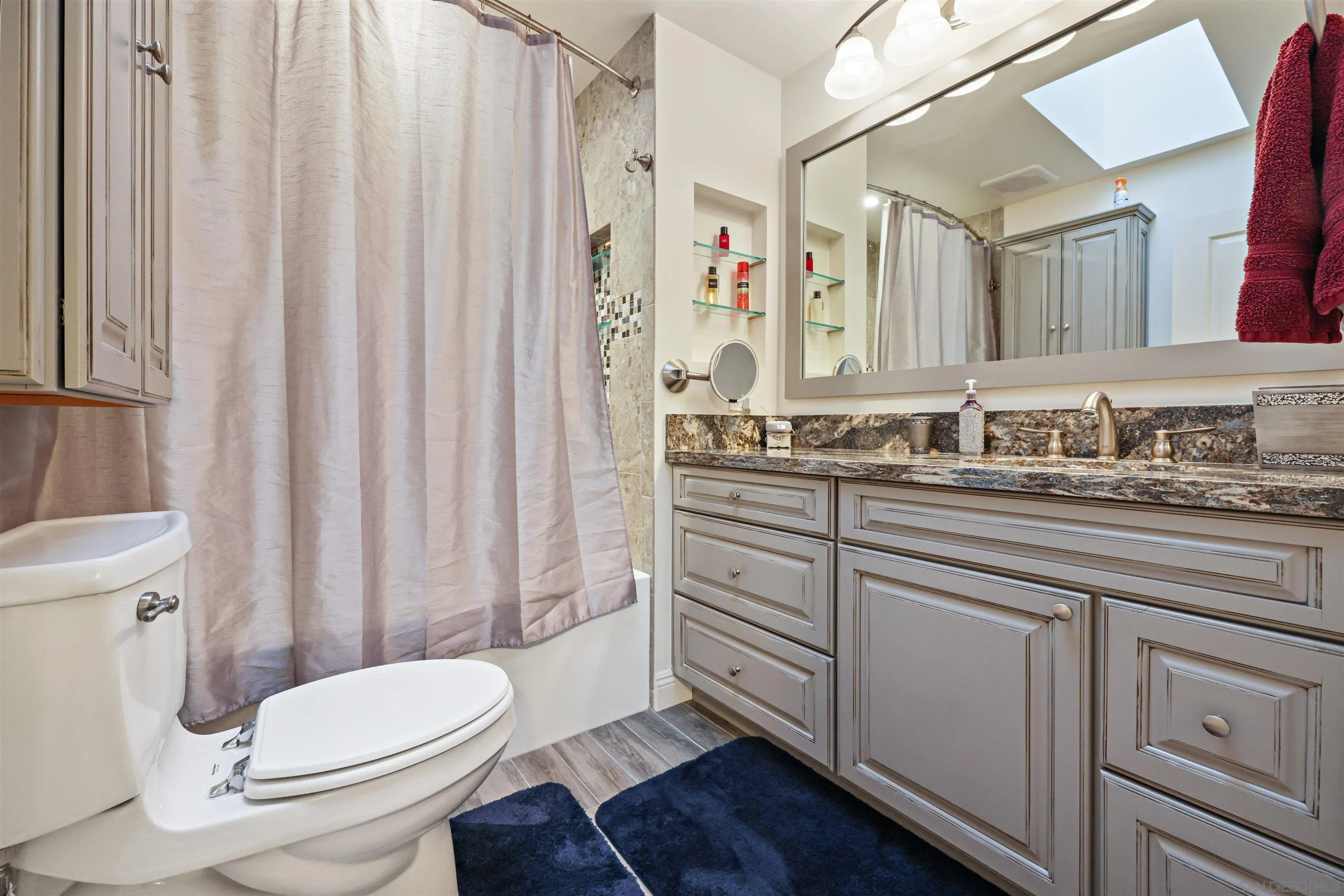 https://cdn.realtyfeed.com/cdn/127/250039986/e382c55e12676f695f4d2248ab3e6e0e.webp