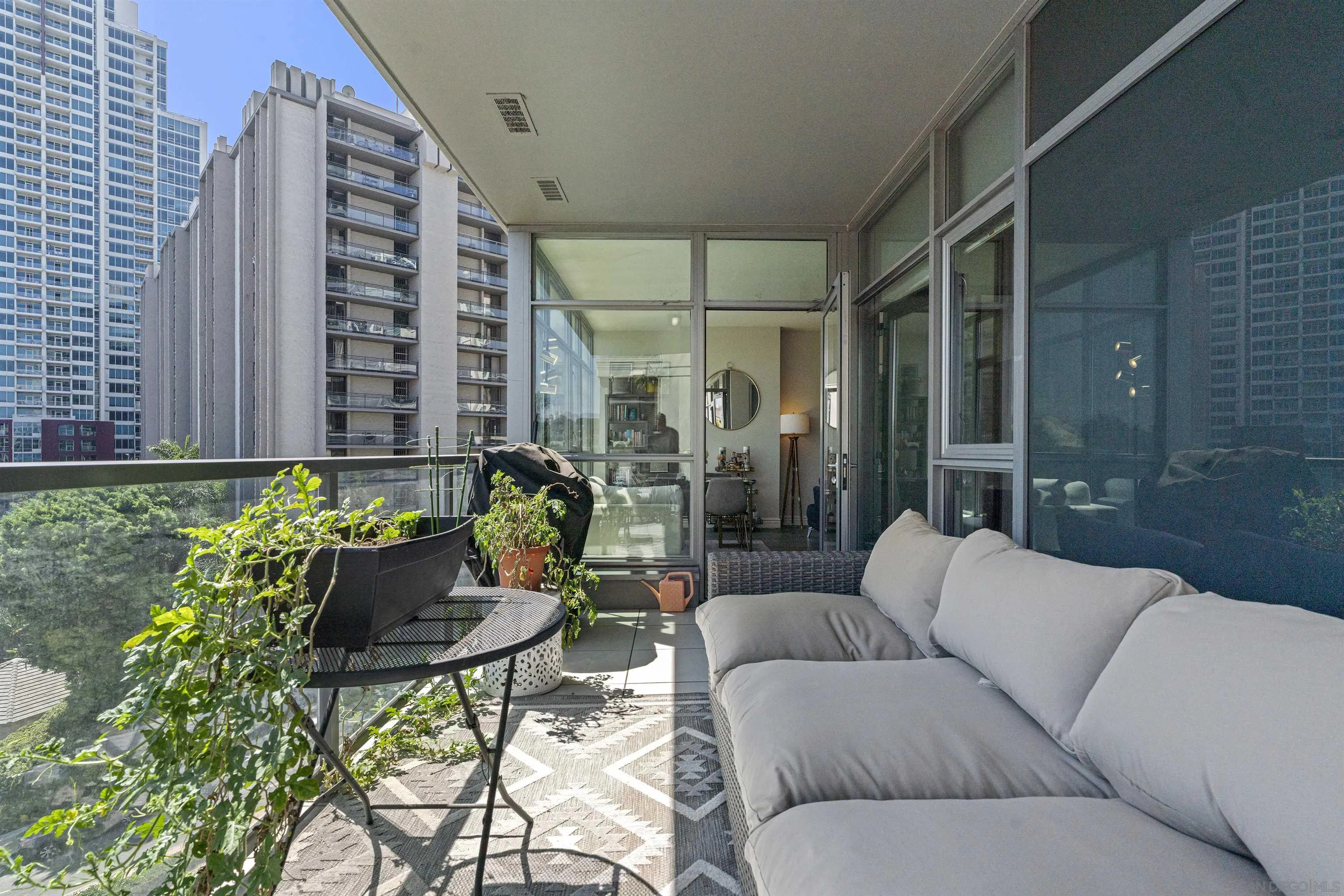 Photo #2: 250039988 Listing 
