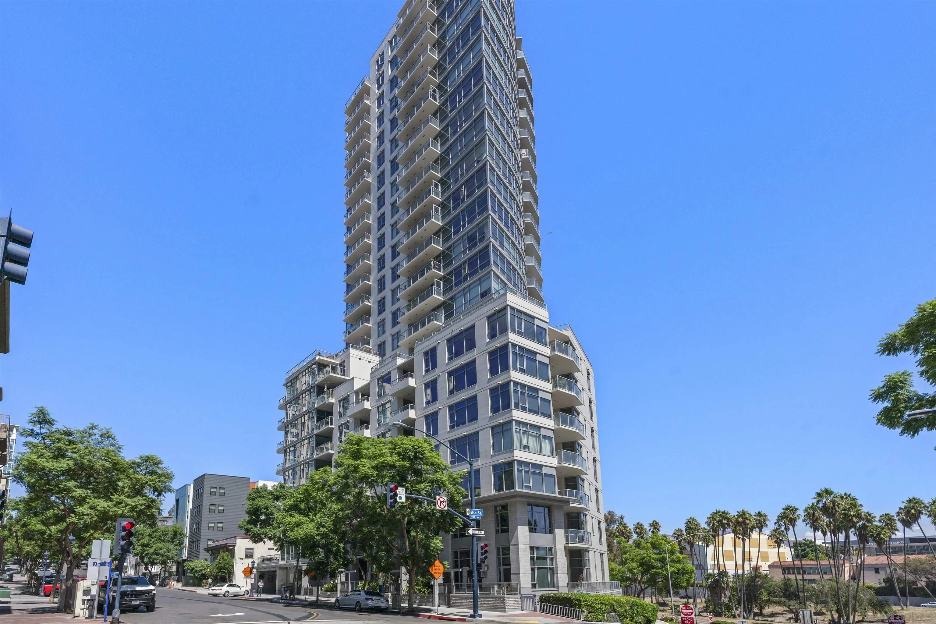 Photo #3: 250039988 Listing 
