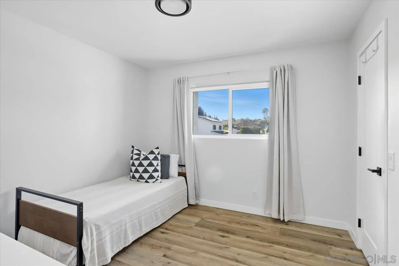 https://cdn.realtyfeed.com/cdn/127/250039989/be02c6fc42626a5acb1326d27ef5e217.webp
