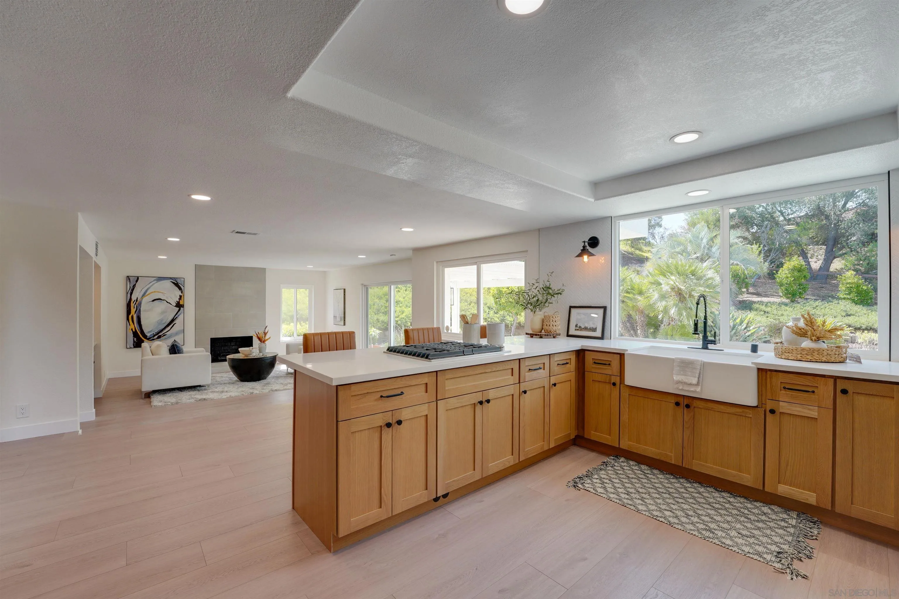 https://cdn.realtyfeed.com/cdn/127/250039991/679c0c86c2414e7a10a7765c0a954d6c.webp