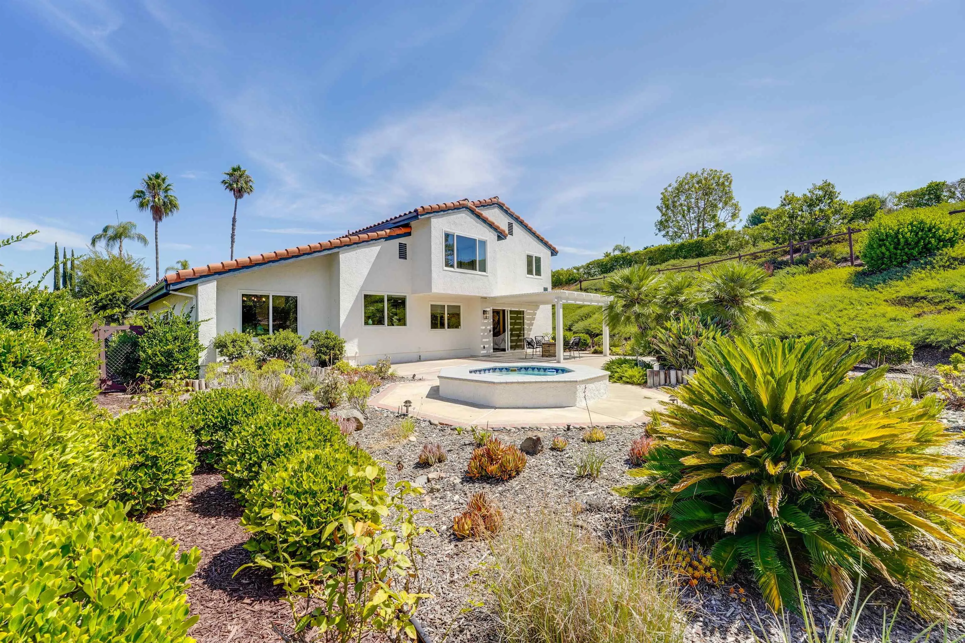 https://cdn.realtyfeed.com/cdn/127/250039991/84c4c7400b65f5d87ab1270c4c7fe5f0.webp