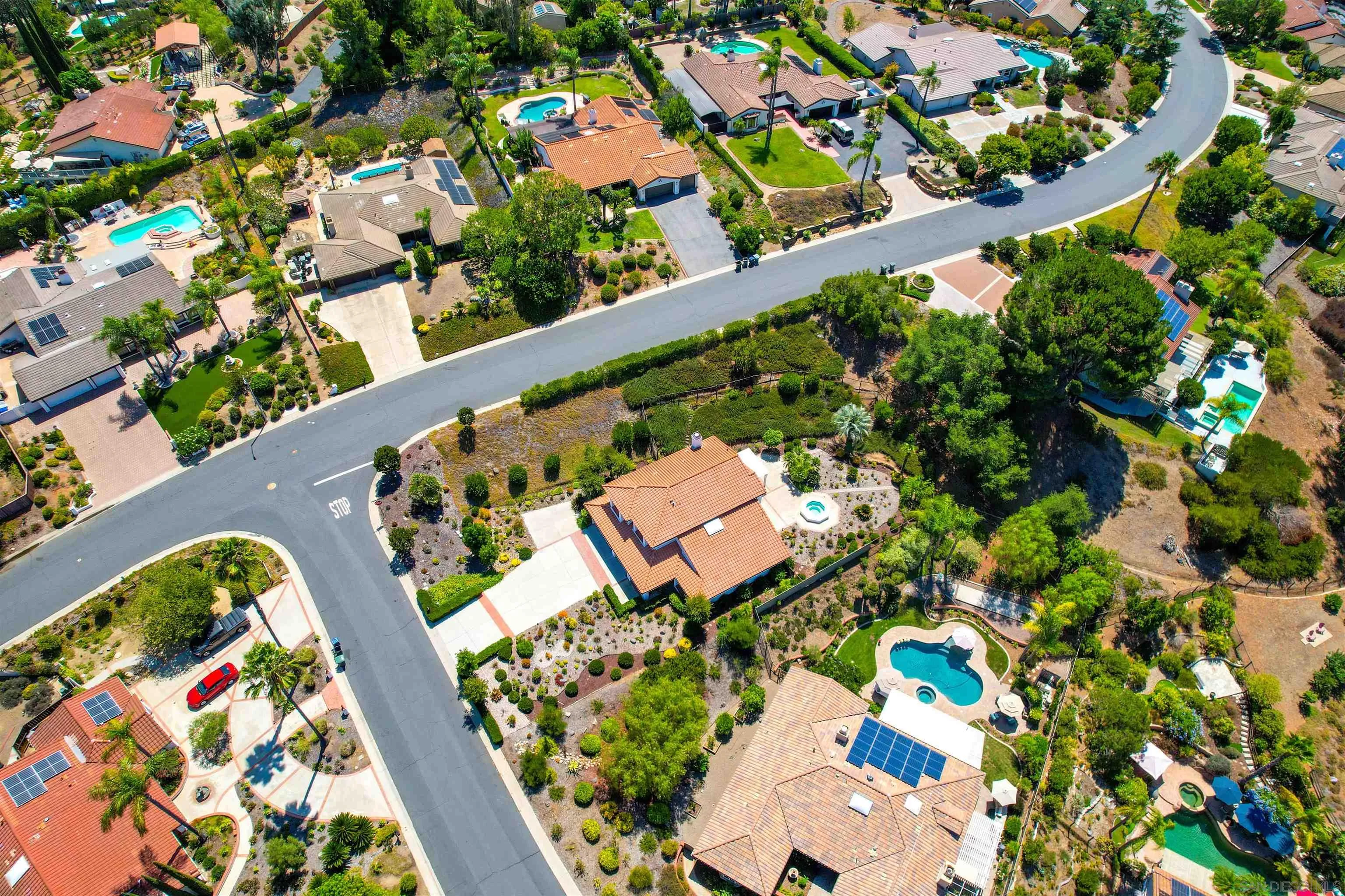https://cdn.realtyfeed.com/cdn/127/250039991/a218d7bd5d089fd85a54b080f9f8cf13.webp