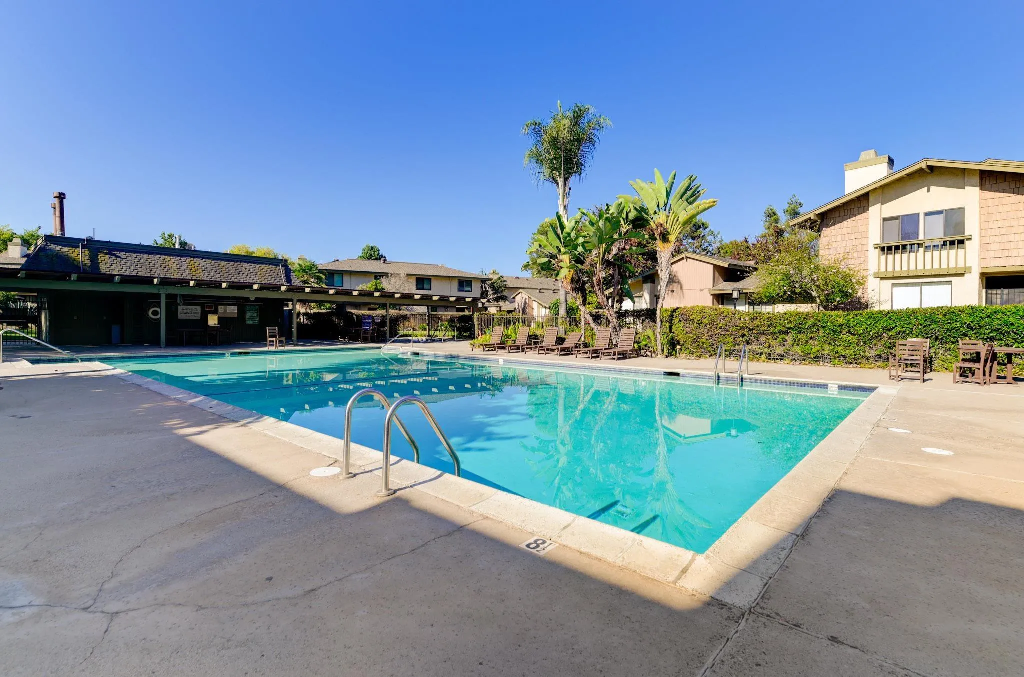 https://cdn.realtyfeed.com/cdn/127/250039993/a3d8e020351e3f50eadd1146f7d03366.webp