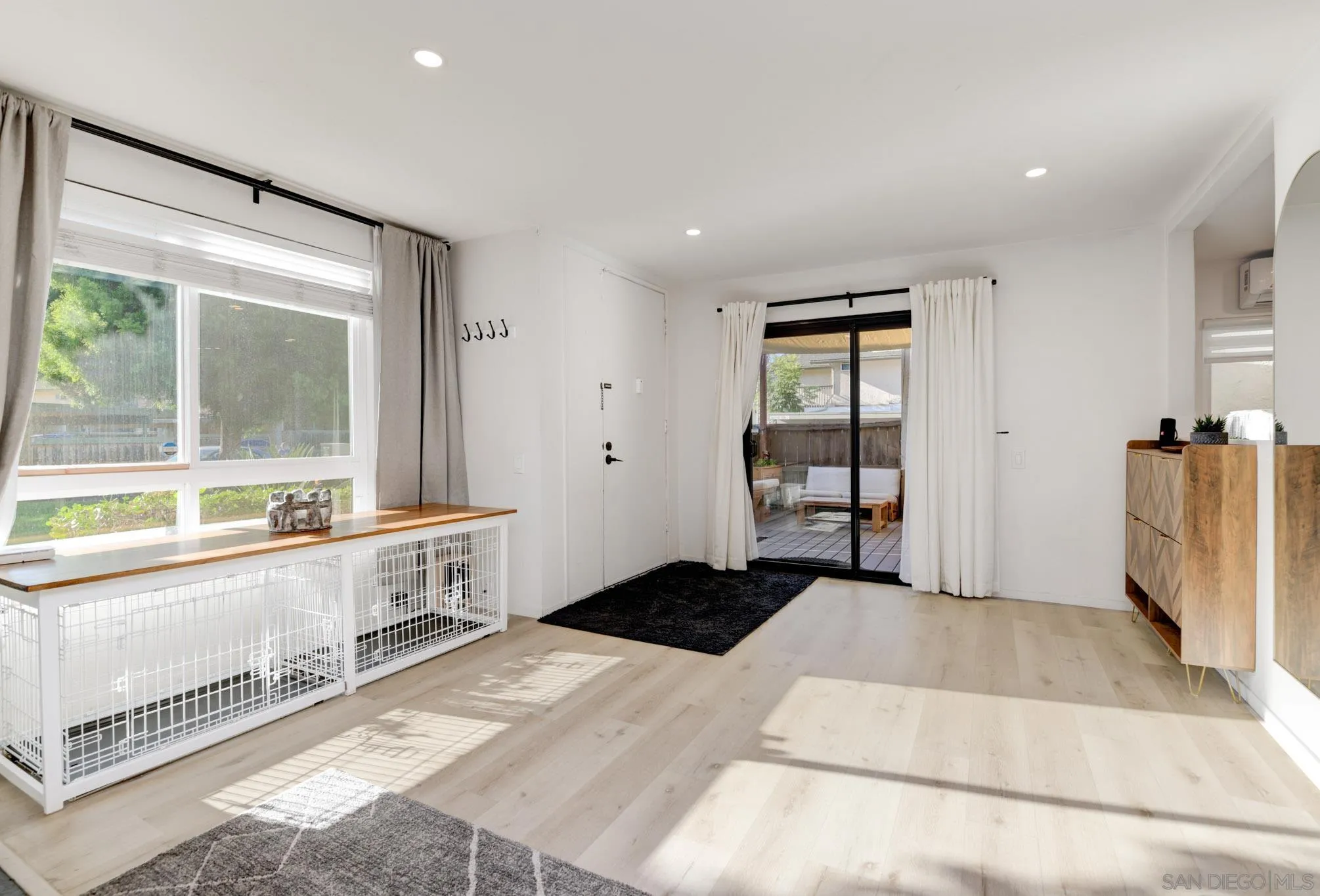 Photo #6: 250039993 Listing 