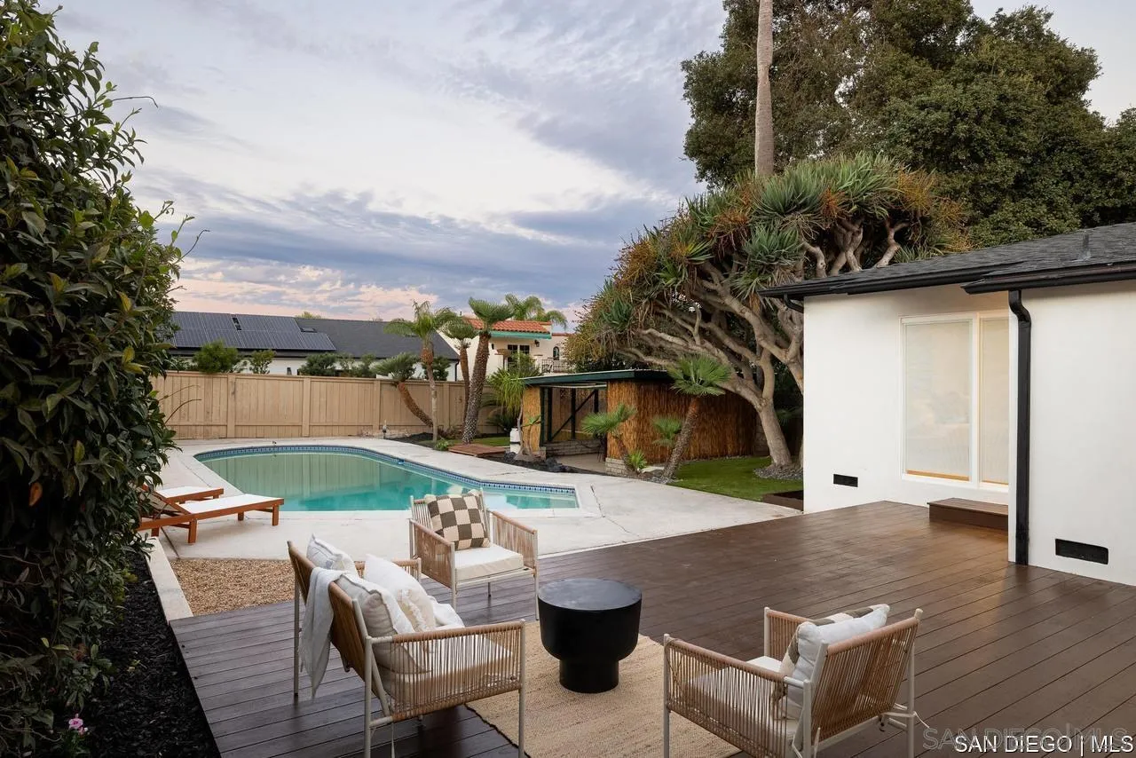 https://cdn.realtyfeed.com/cdn/127/250040000/c33f44751e374fdb4b5d924c2f55d32f.webp