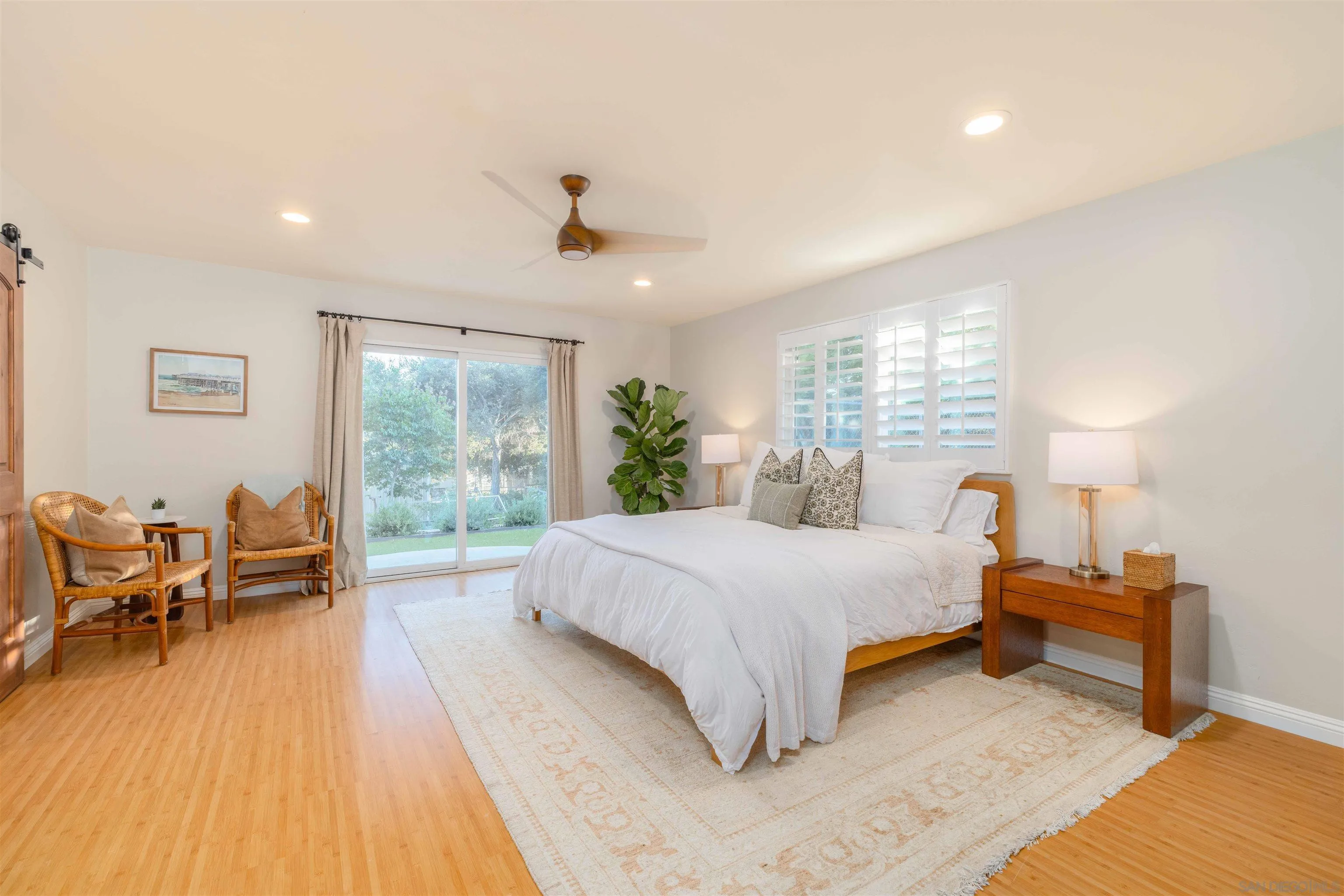 https://cdn.realtyfeed.com/cdn/127/250040001/72f9136e792e02e2272cf104030c8b35.webp