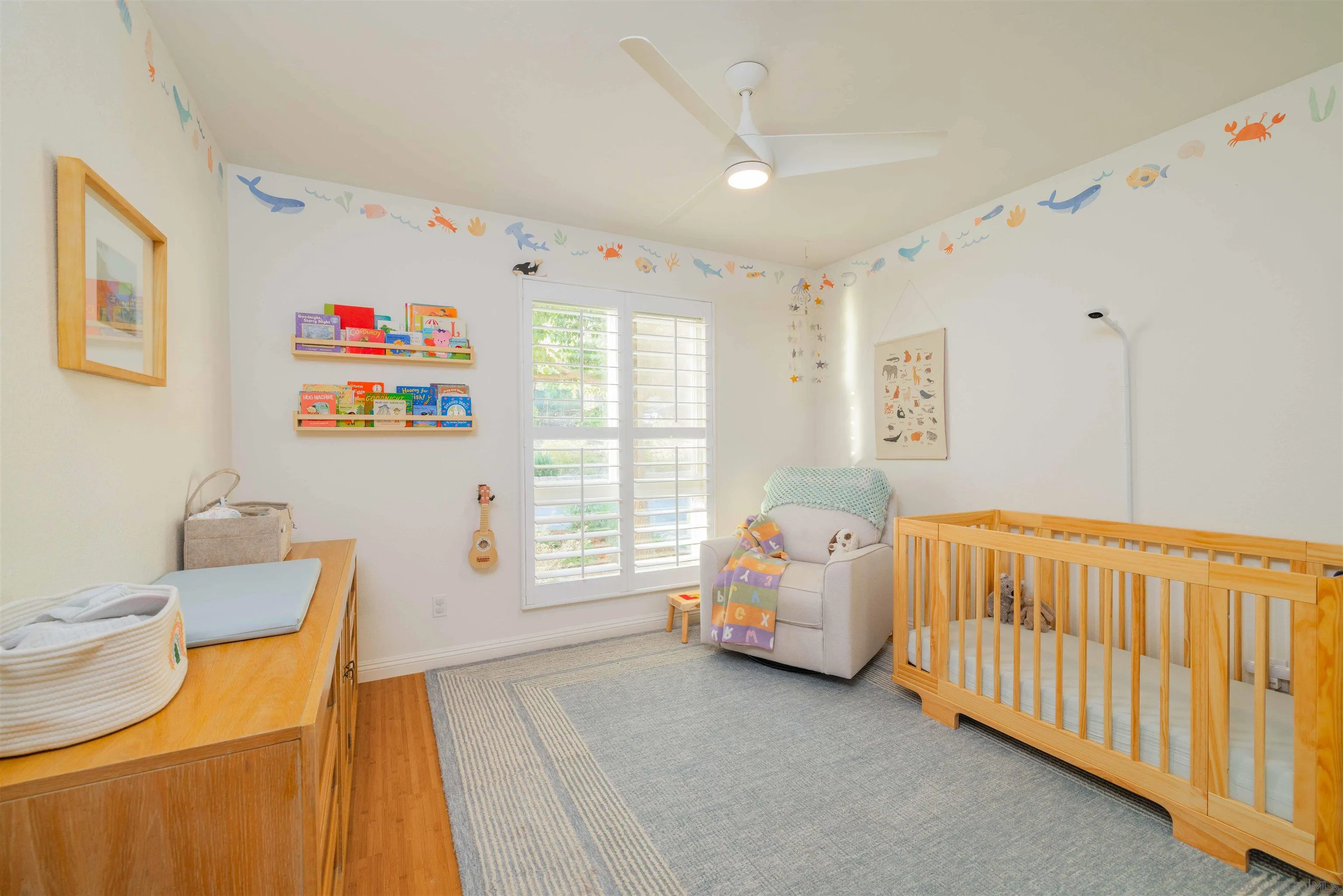 https://cdn.realtyfeed.com/cdn/127/250040001/c2440ca7dd1c787dea8d280e53dd1b4a.webp