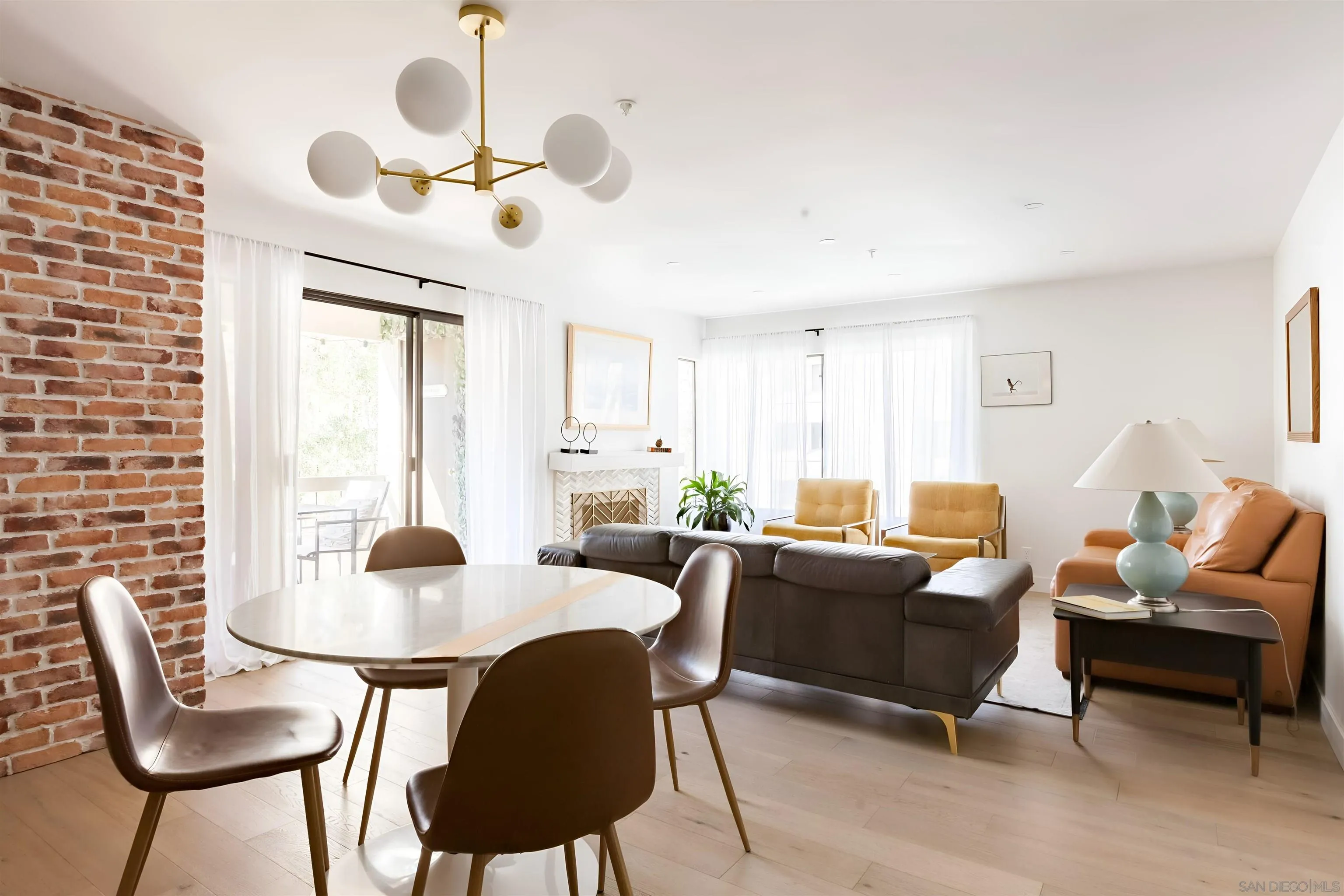 https://cdn.realtyfeed.com/cdn/127/250040002/9c861872f7f84fb52b04056412acf312.webp