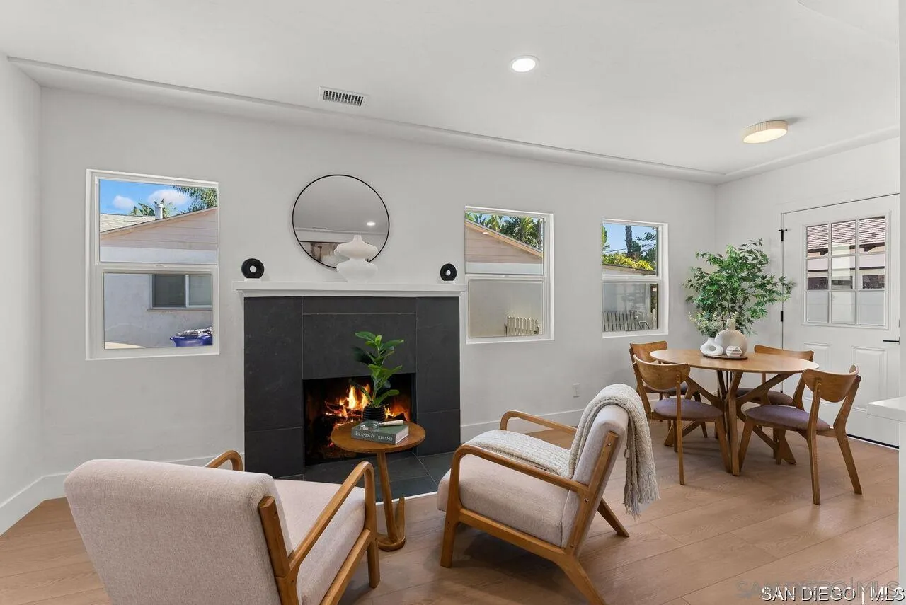 https://cdn.realtyfeed.com/cdn/127/250040003/e5287ddb64c1e2f0cc074a8760ea7dbf.webp