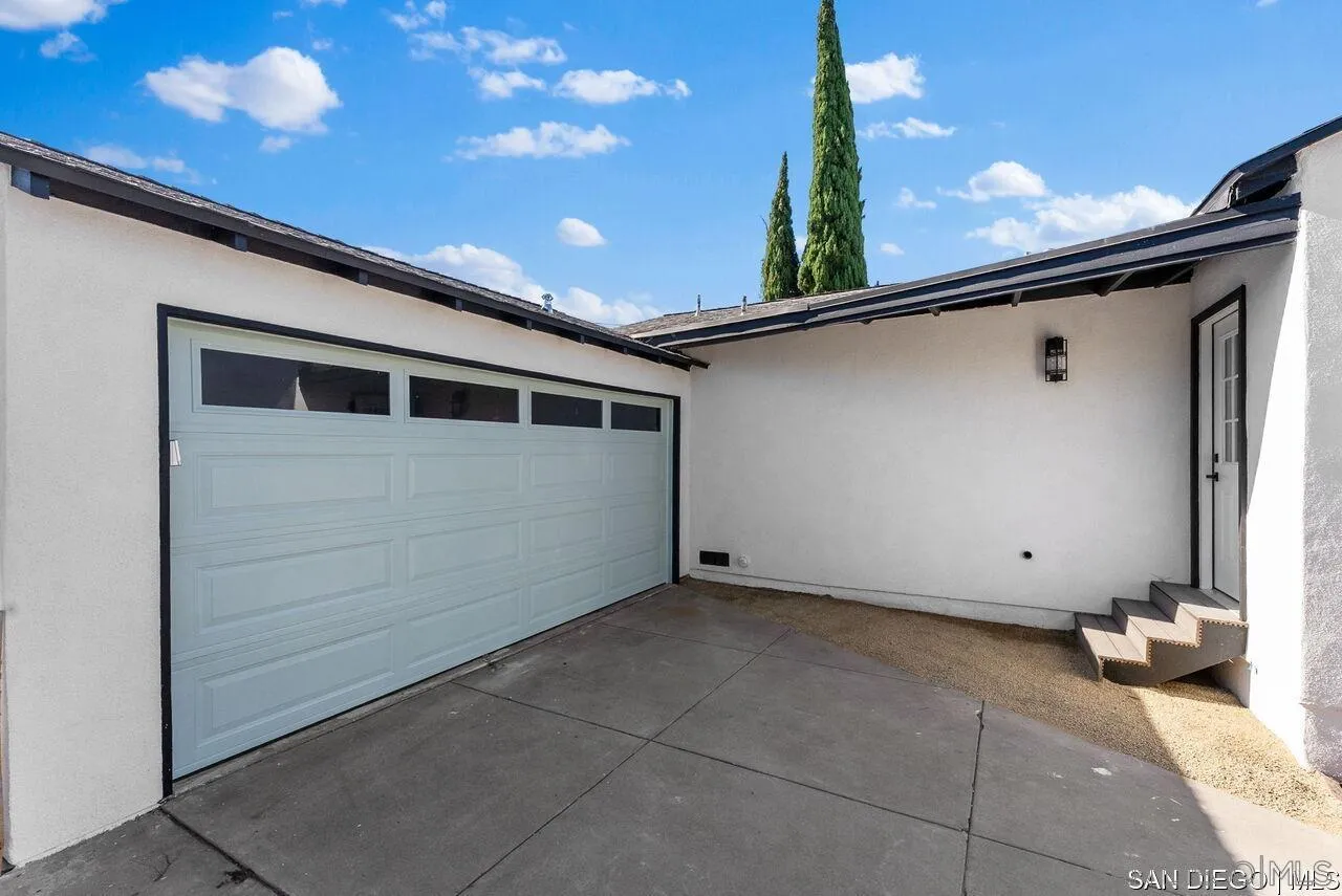 https://cdn.realtyfeed.com/cdn/127/250040003/f17b339f2ae6ba14cf4fe351cc063a55.webp