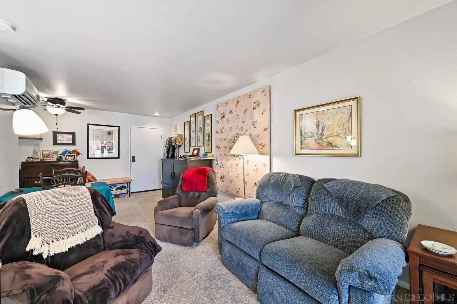 https://cdn.realtyfeed.com/cdn/127/250040006/58e4d61f9b186029622fe824fa95aa0c.webp