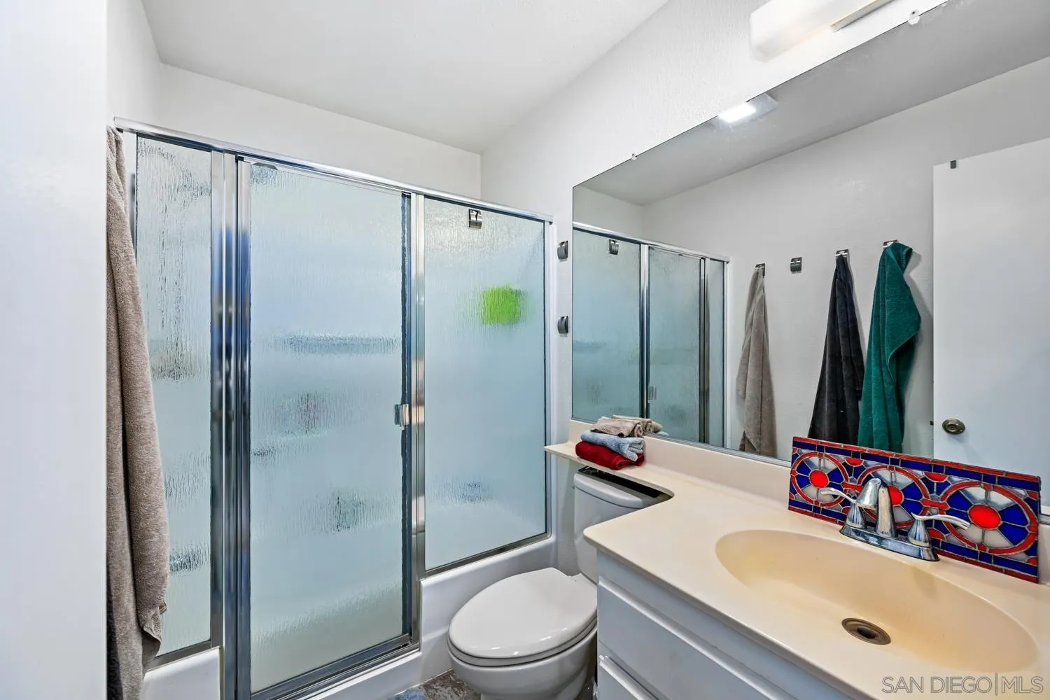 https://cdn.realtyfeed.com/cdn/127/250040006/f9882569a09c644f6b3b0e03ddb9bac8.webp