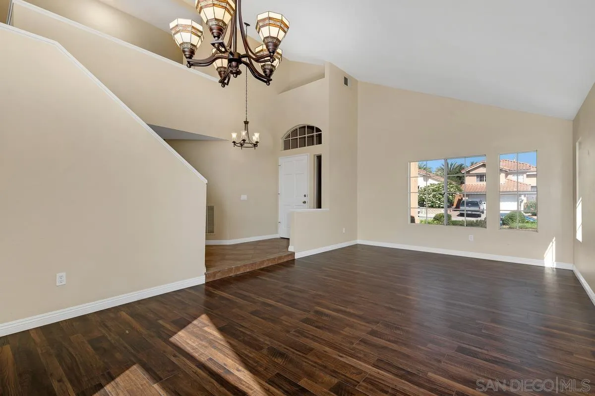 https://cdn.realtyfeed.com/cdn/127/250040007/1fb2f9cedced755287d731b27671d1a2.webp