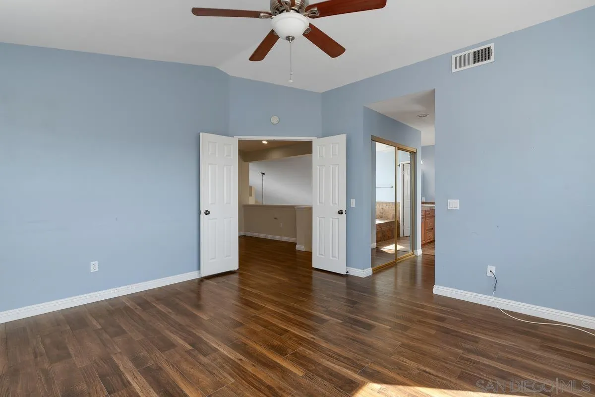 https://cdn.realtyfeed.com/cdn/127/250040007/564b95e3fcc6c8dac30ac9a10a96ab13.webp
