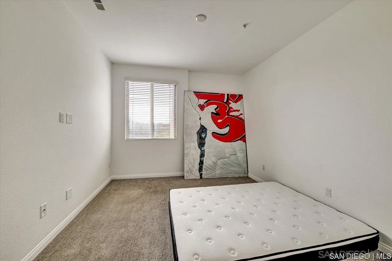 Photo #16: 250040015 Listing: Photo #16