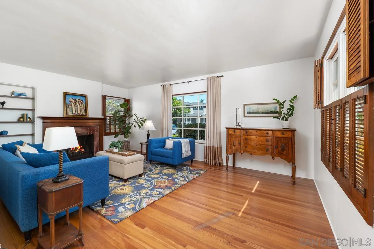 https://cdn.realtyfeed.com/cdn/127/250040018/2b59f177915ff48a0e1c8a87eaff0d05.webp