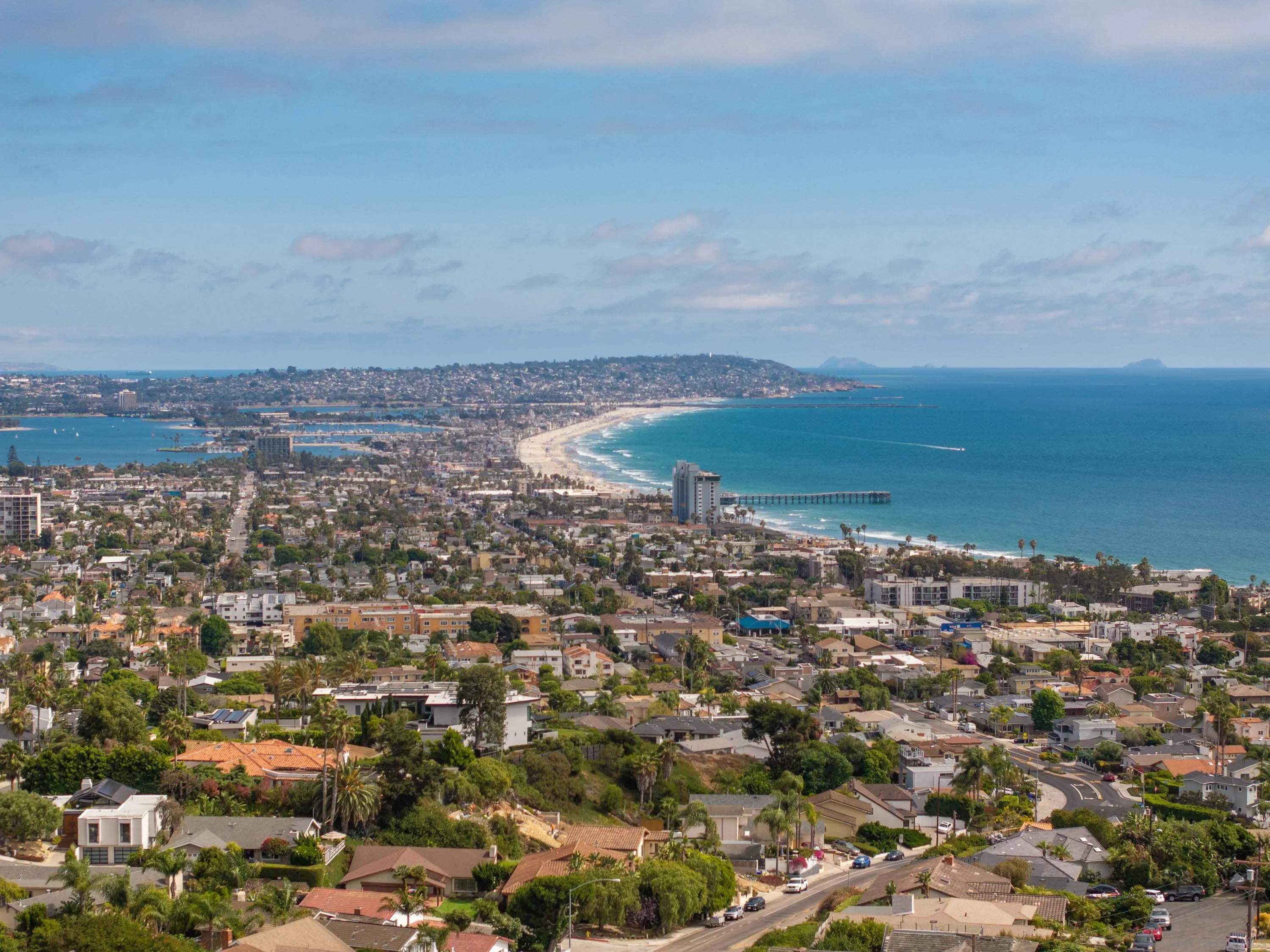 https://cdn.realtyfeed.com/cdn/127/250040020/25d3b518ec6e2defb7b4678d0d57c739.webp
