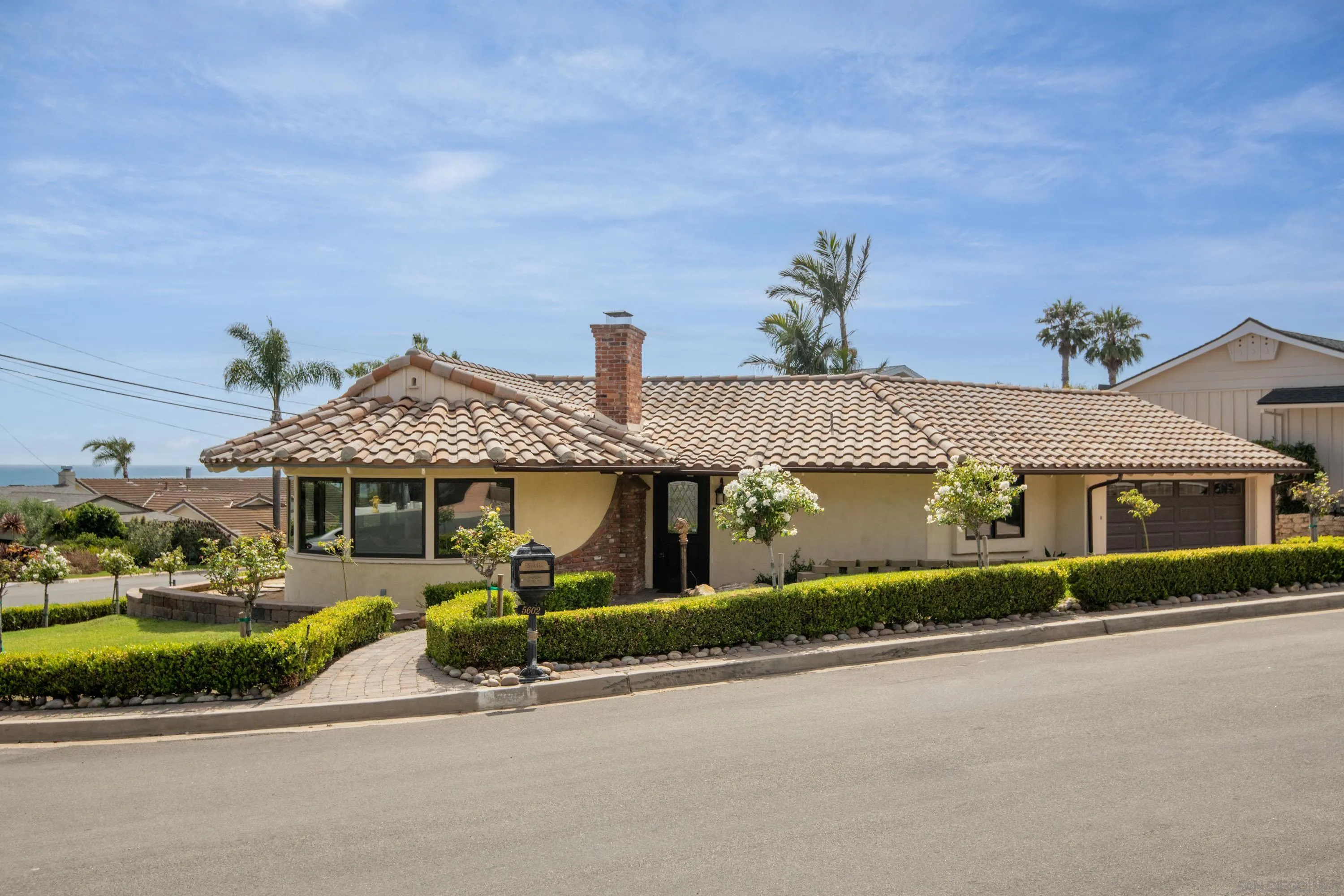 https://cdn.realtyfeed.com/cdn/127/250040020/917bd6c1bd19ffd2845d4d15970c038a.webp