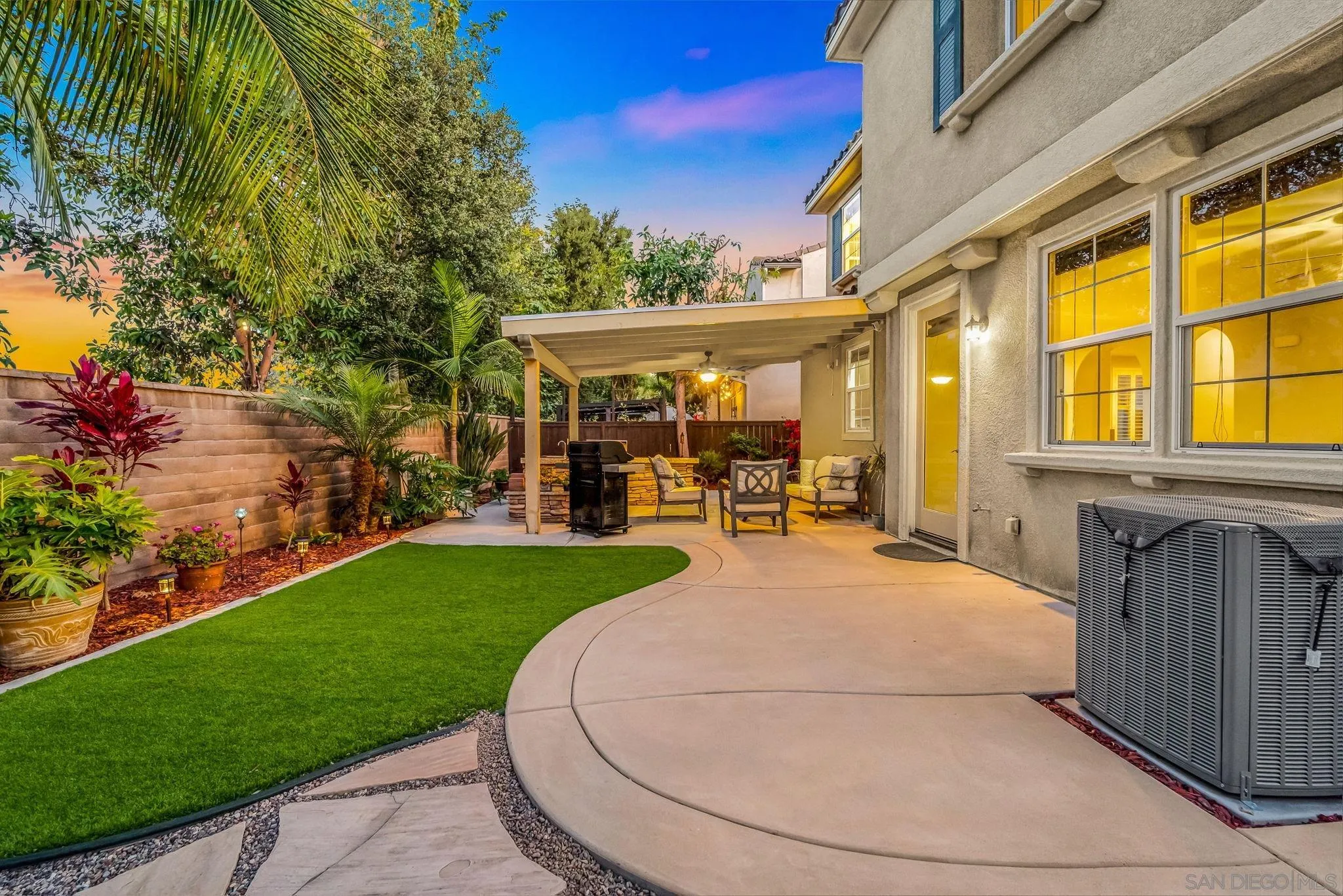 https://cdn.realtyfeed.com/cdn/127/250040024/4ce4e0debc367c9c26d440d34ee1d3f1.webp