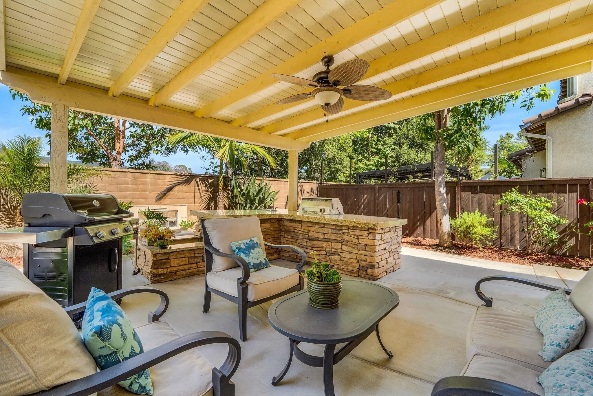 https://cdn.realtyfeed.com/cdn/127/250040024/54b66ef04bb6b46b2a7226e0a0f1ddd7.webp