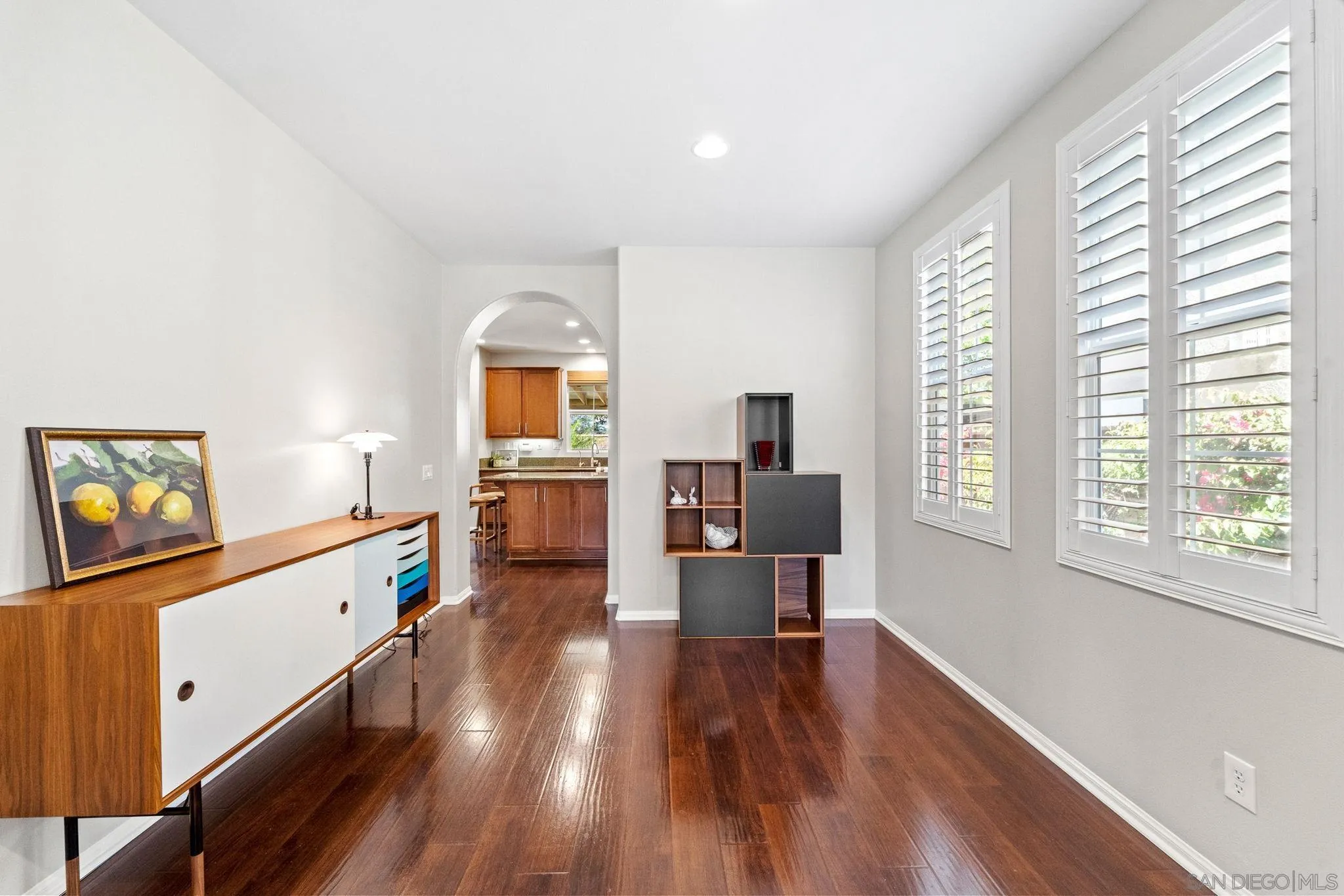 https://cdn.realtyfeed.com/cdn/127/250040024/b783398fbb6046bab2a3443d87a49e22.webp