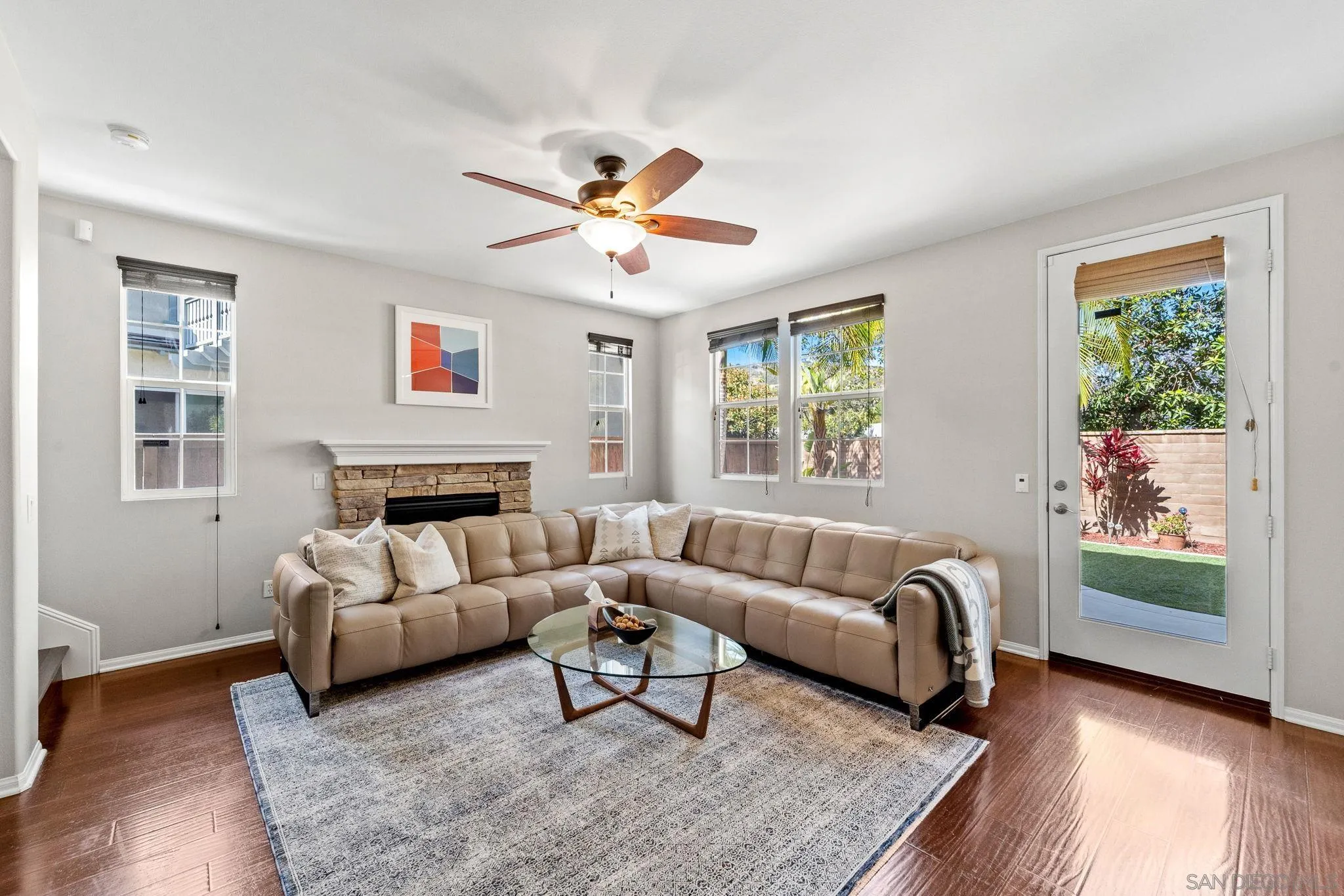 https://cdn.realtyfeed.com/cdn/127/250040024/ec0e2ee83dfb596494770d46bfe33a03.webp