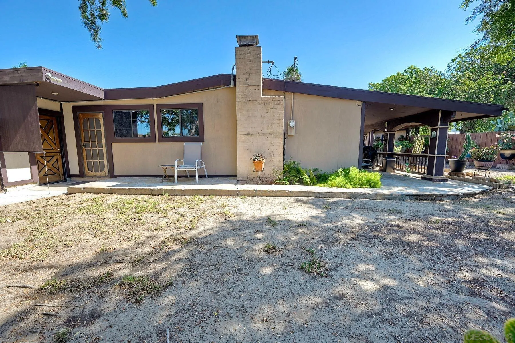 https://cdn.realtyfeed.com/cdn/127/250040028/c23820f70a7c21ae7d8877ed4c73c210.webp