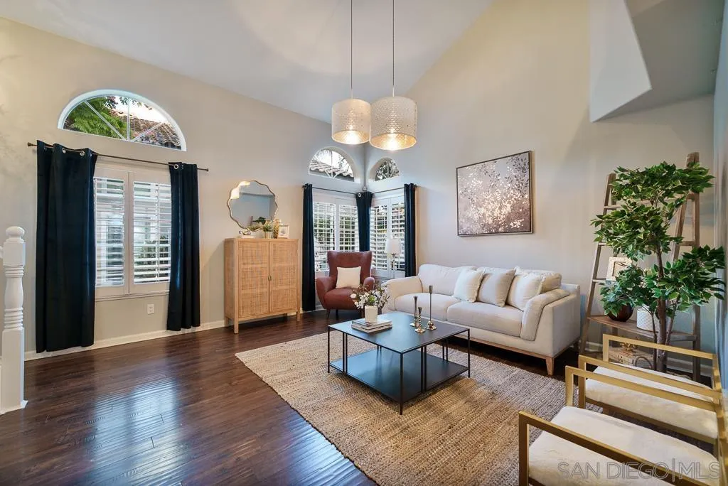 https://cdn.realtyfeed.com/cdn/127/250040030/11c87211dd2d62e8be46300f4ec1c0a7.webp